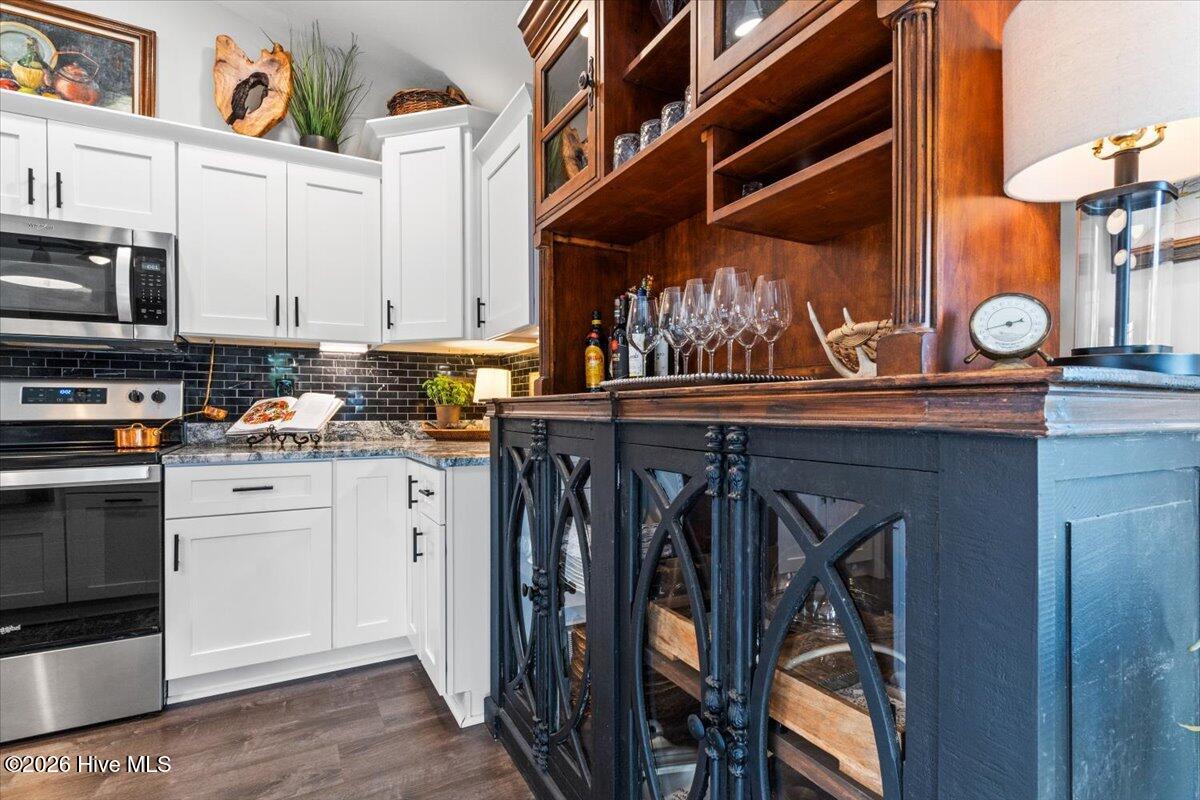 100548136 | Photo 19