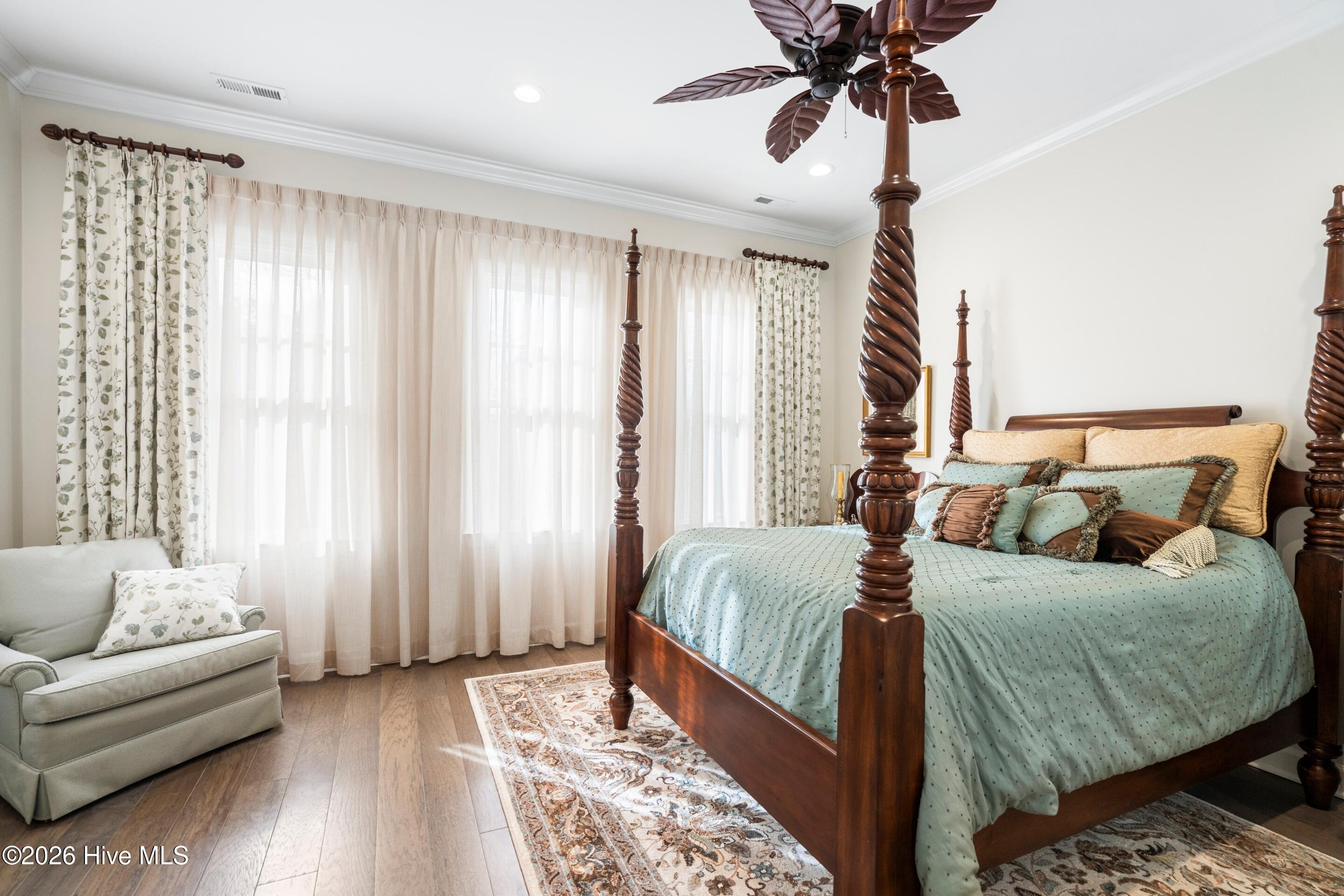 100550274 | Photo 20