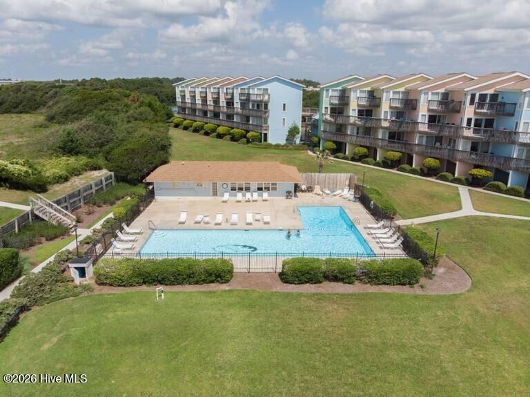 100559445 | Photo 24