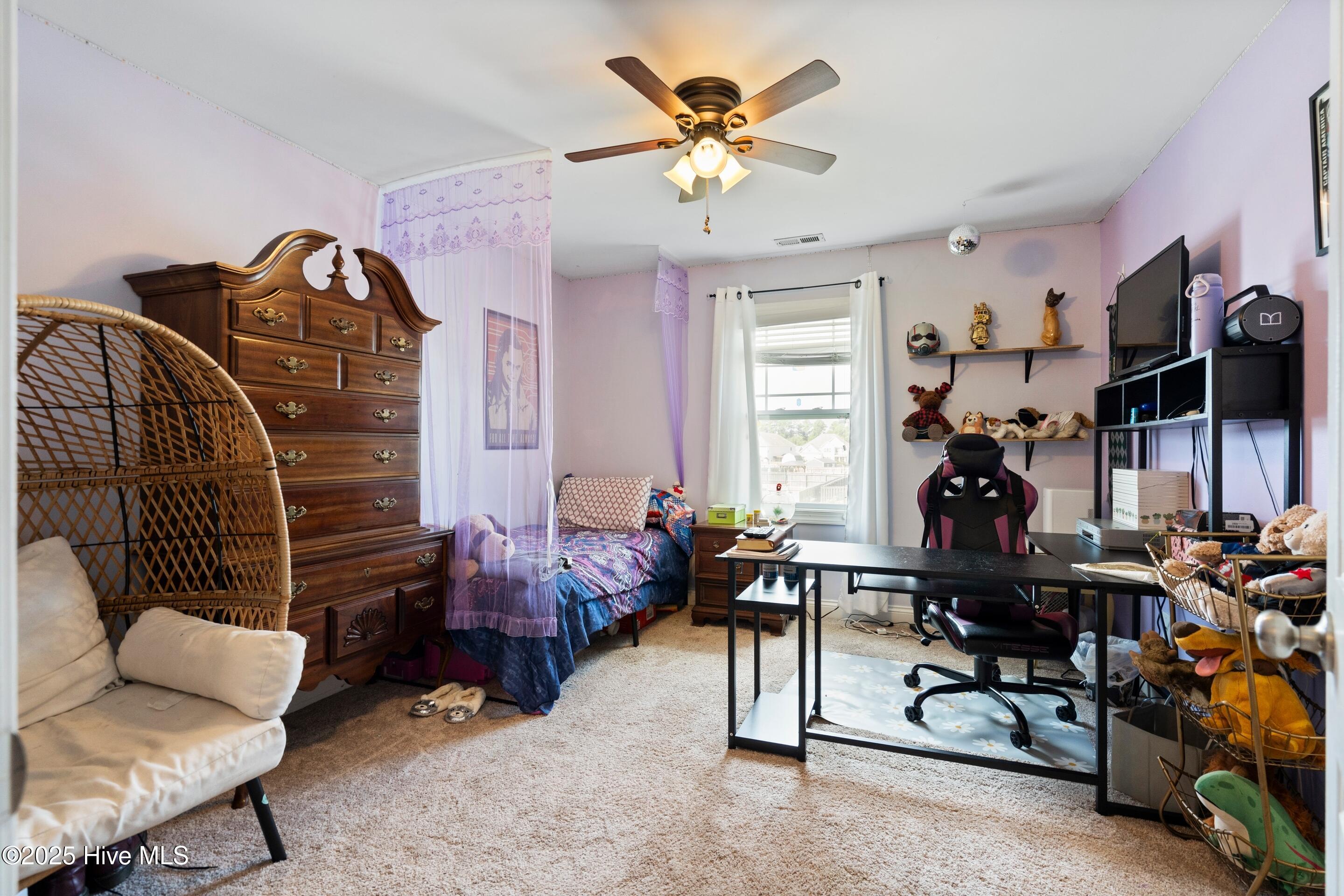 100532495 | Photo 45