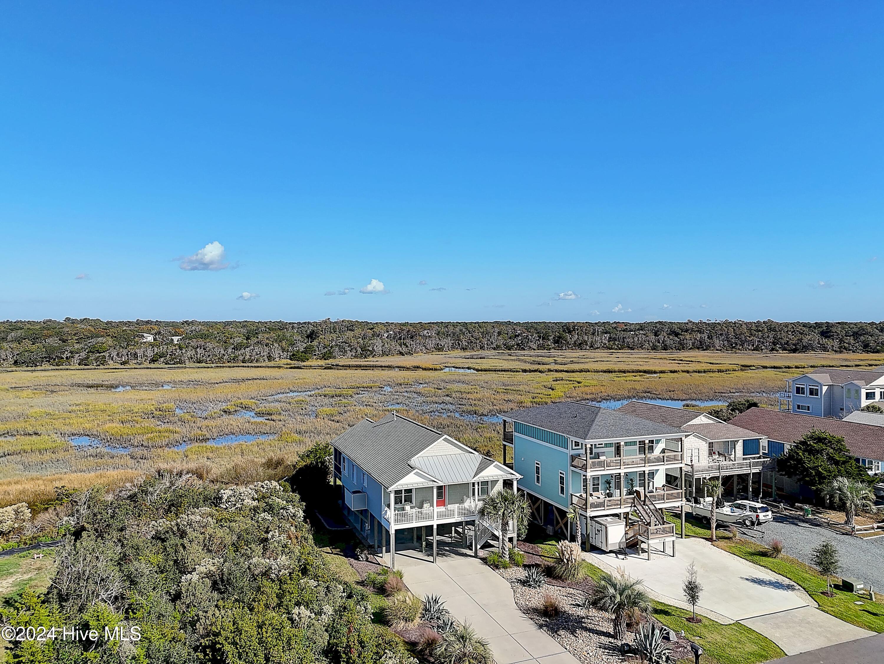 1020 W Pelican Drive, Oak Island, NC 28465 – photo 3: 1020 W Pelican