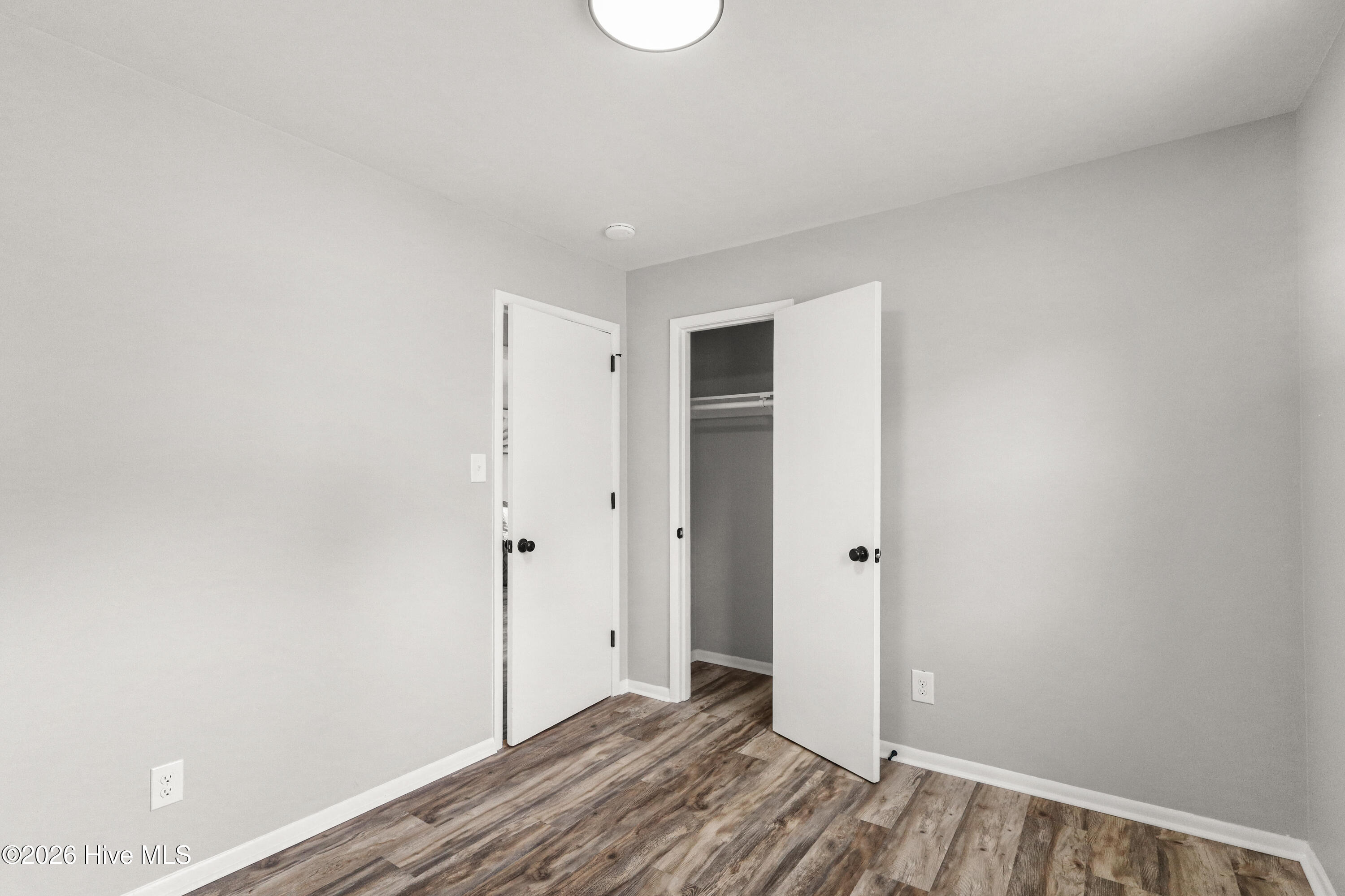 100562432 | Photo 26