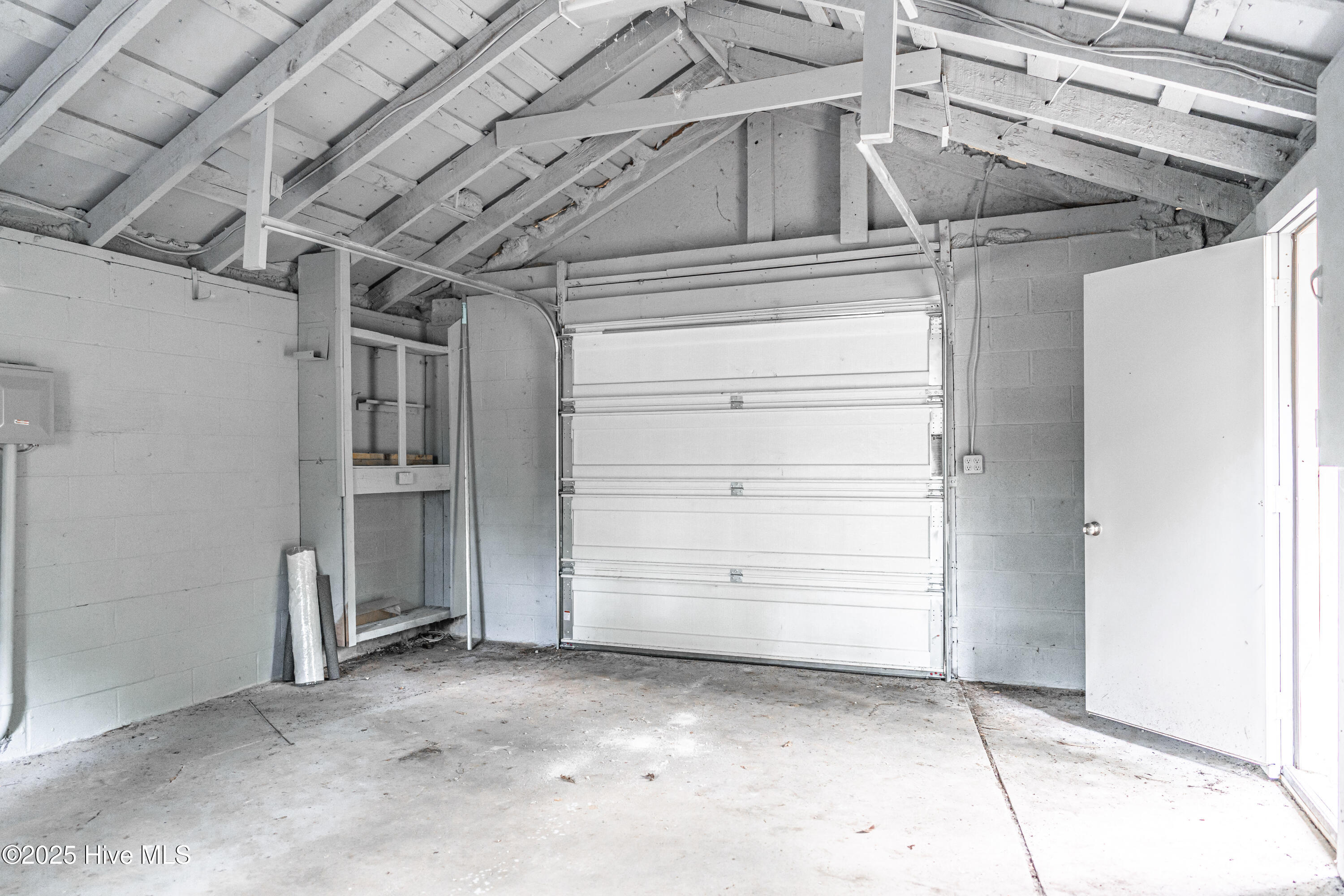 2396 Putnam Glendon Road