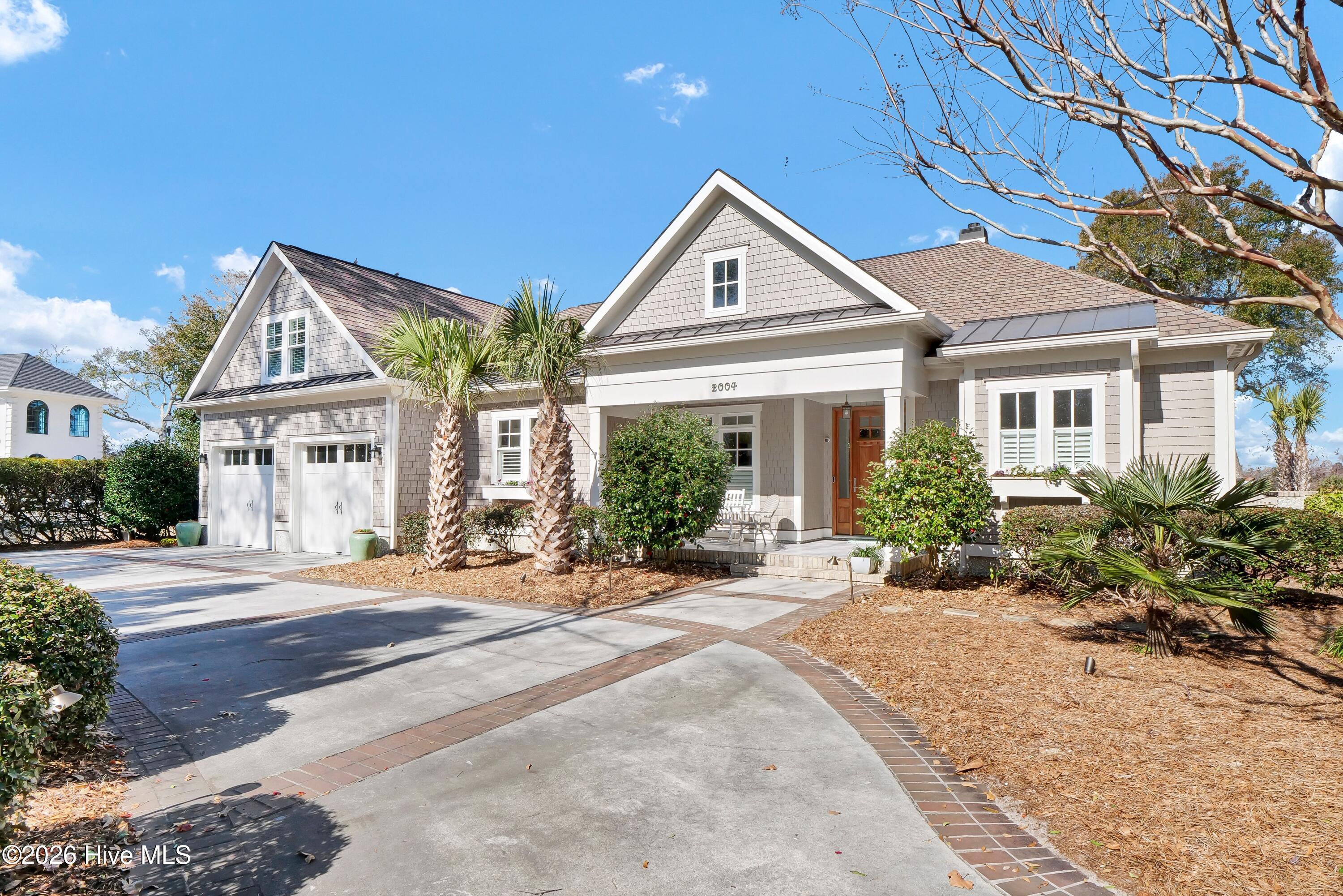 100554551 | Photo 64