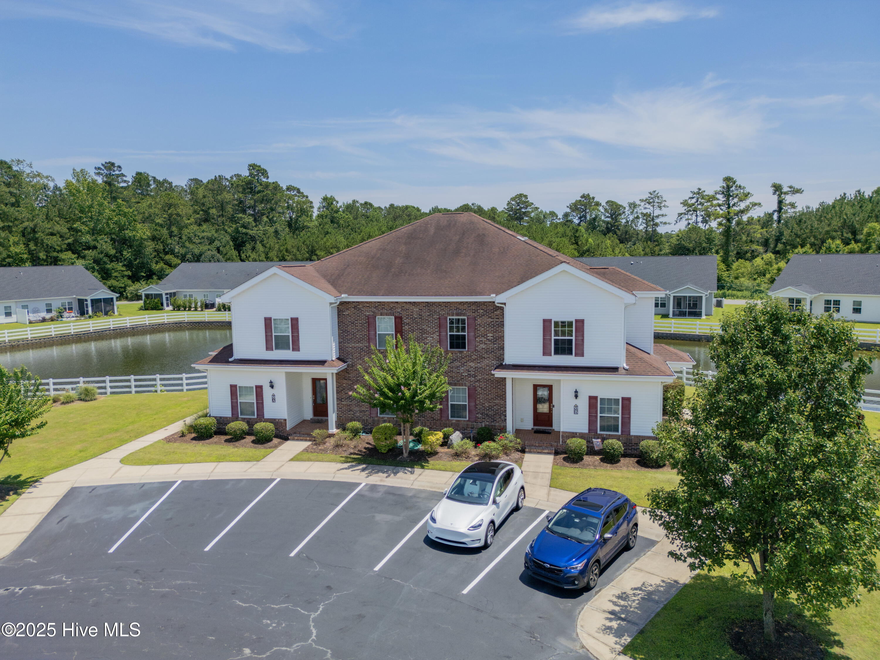 100515209 | Photo 33