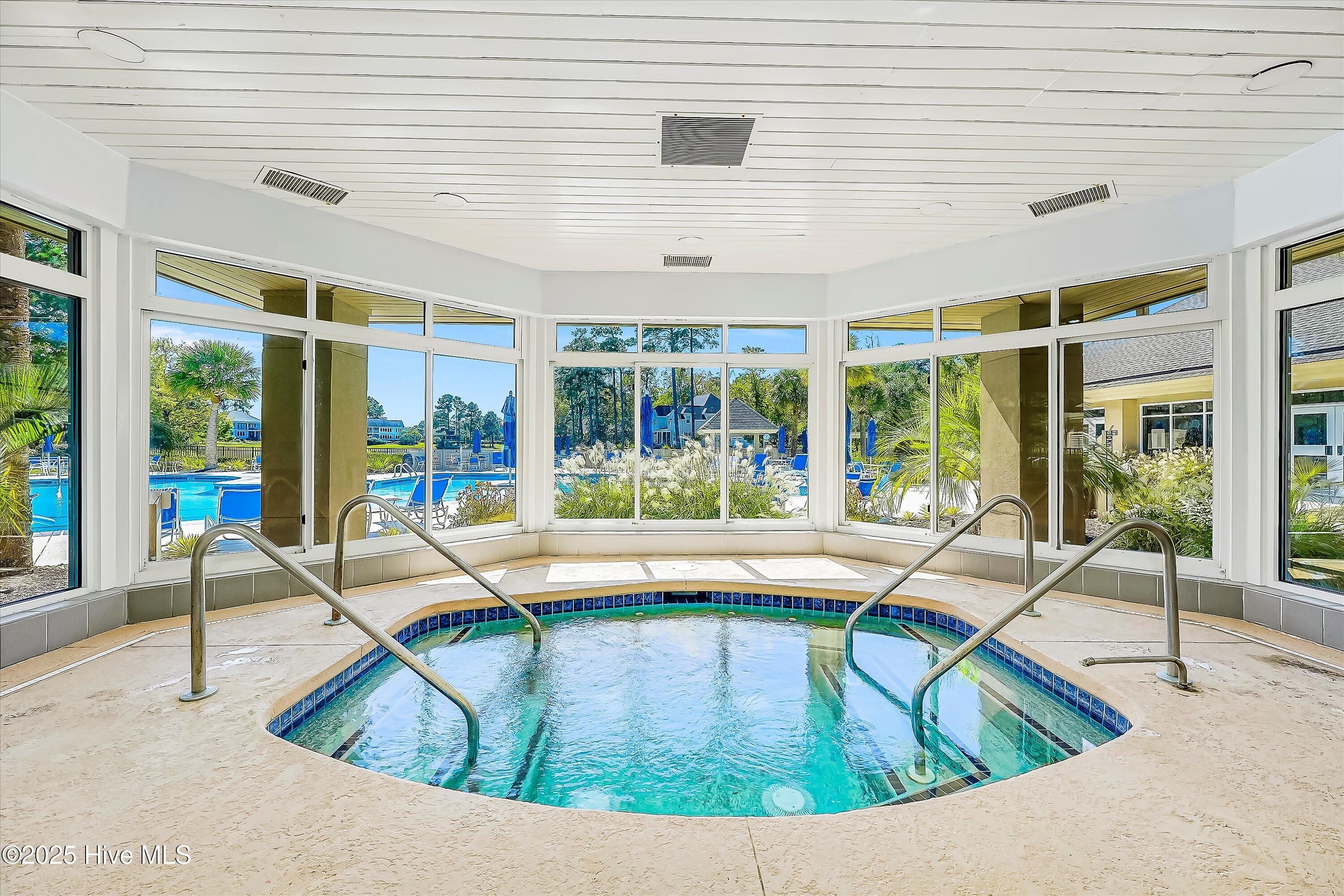 100528105 | Photo 49