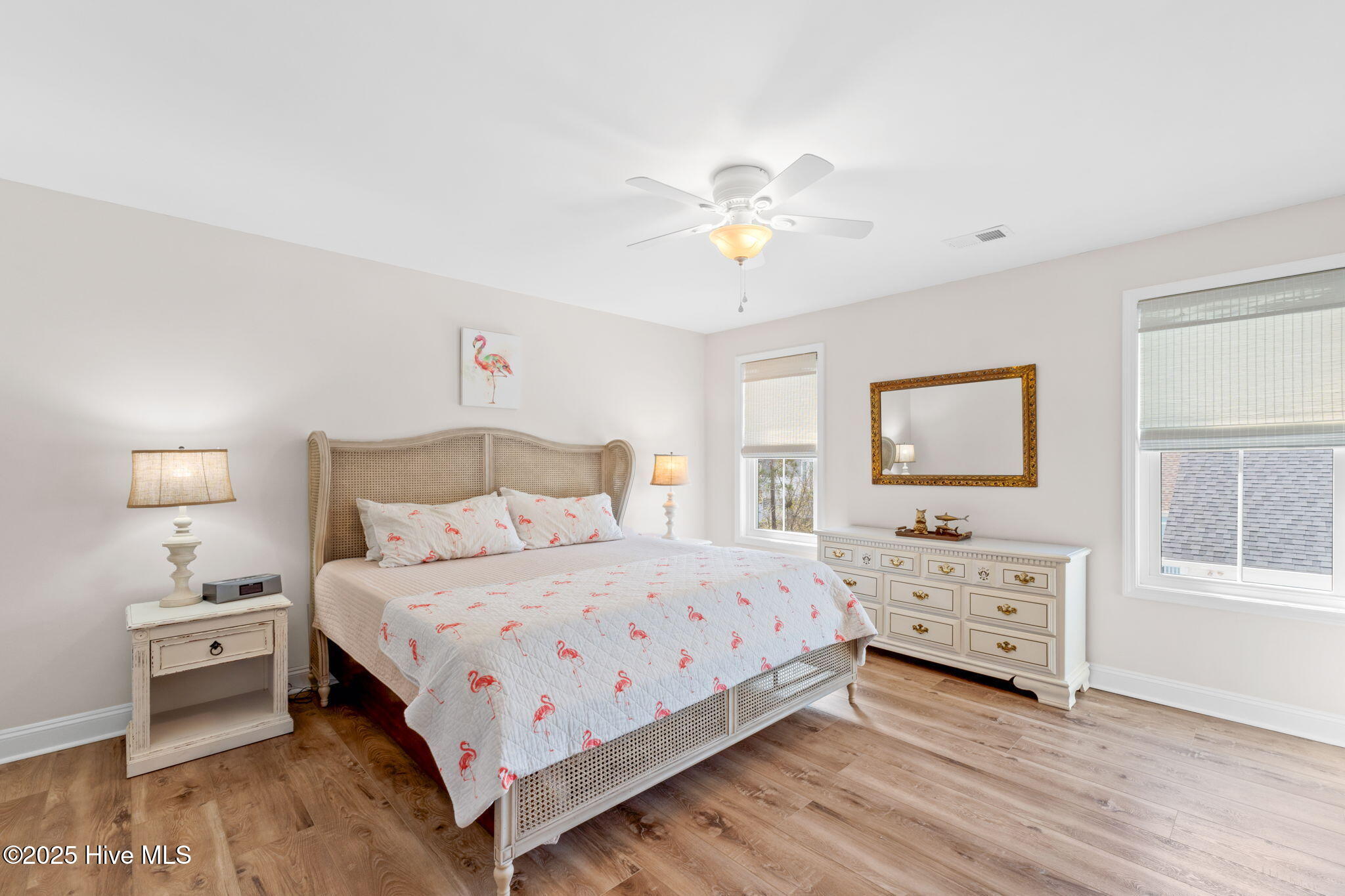 100496086 | Photo 38