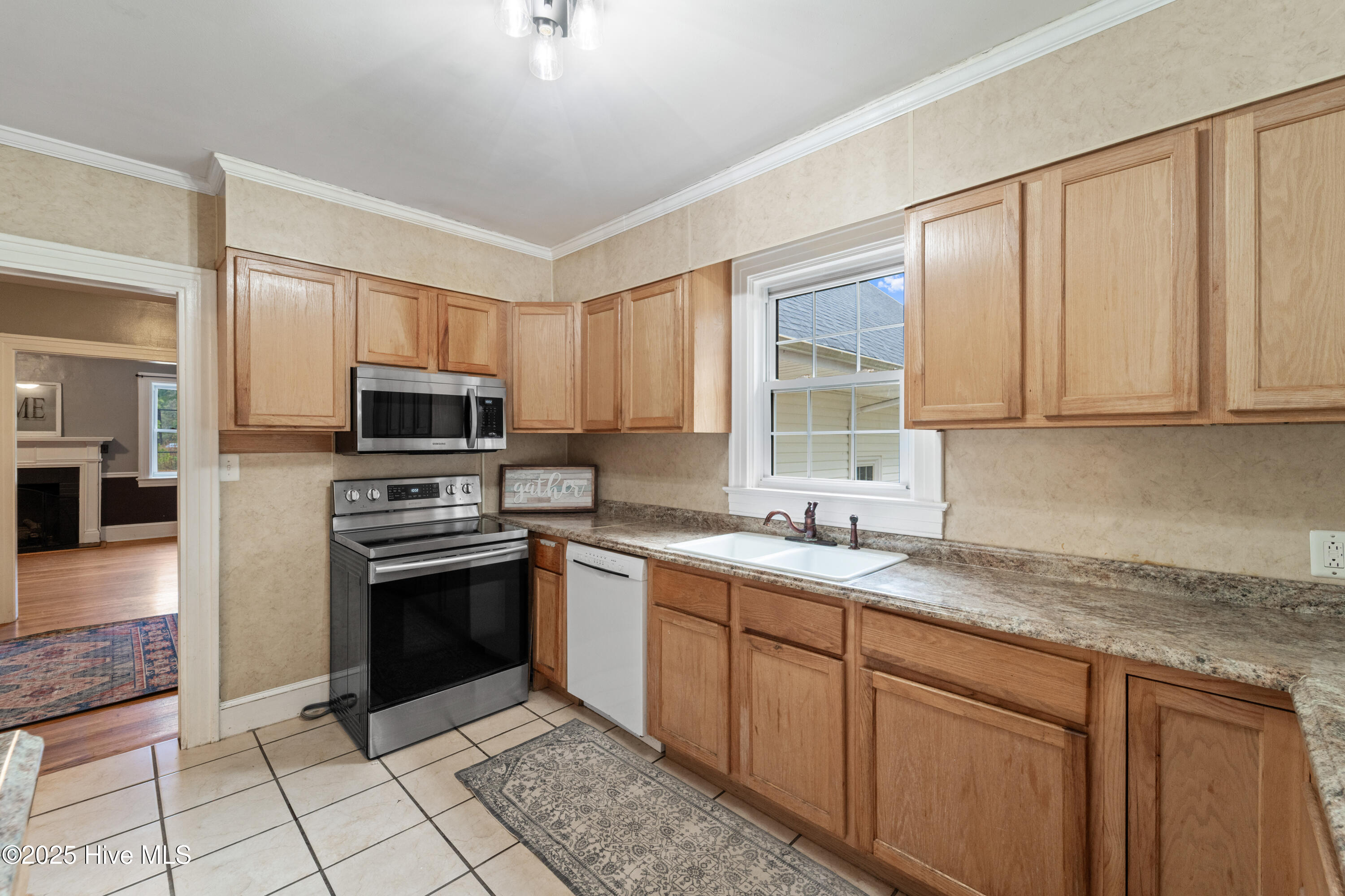 100544156 | Photo 16