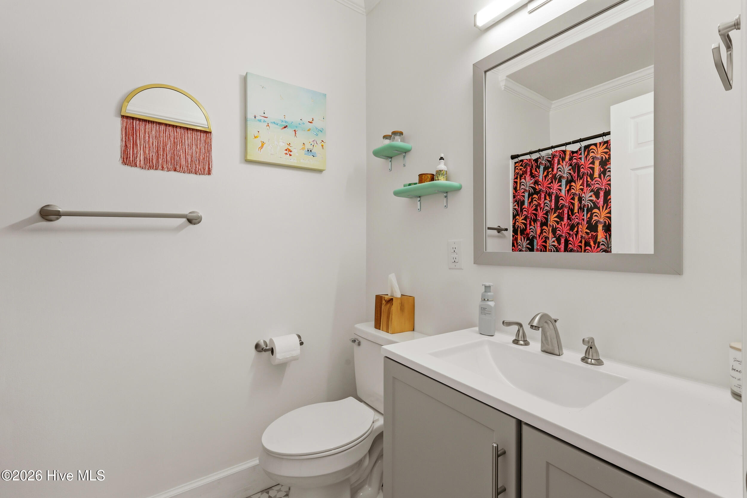 100555490 | Photo 23