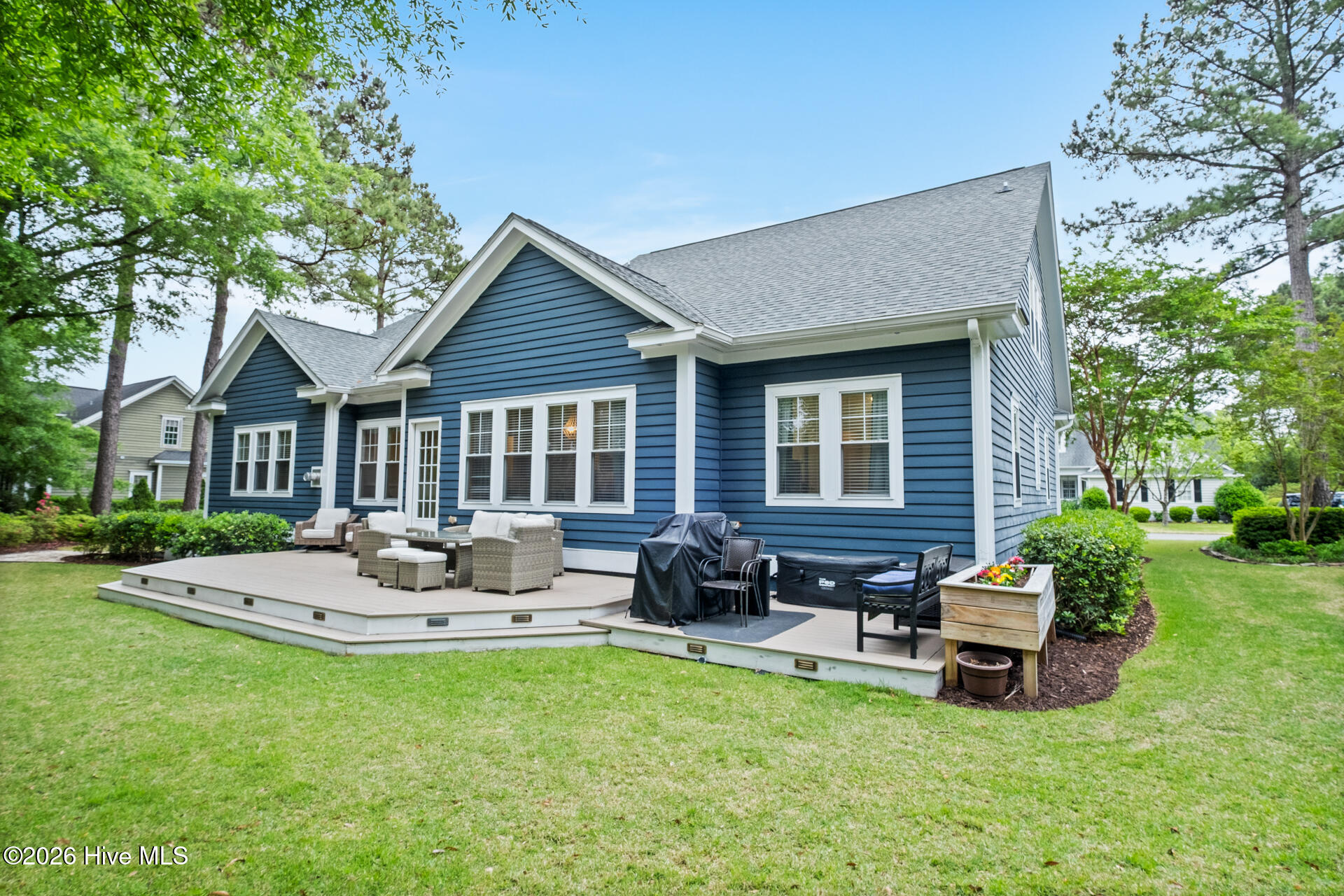 100554088 | Photo 52