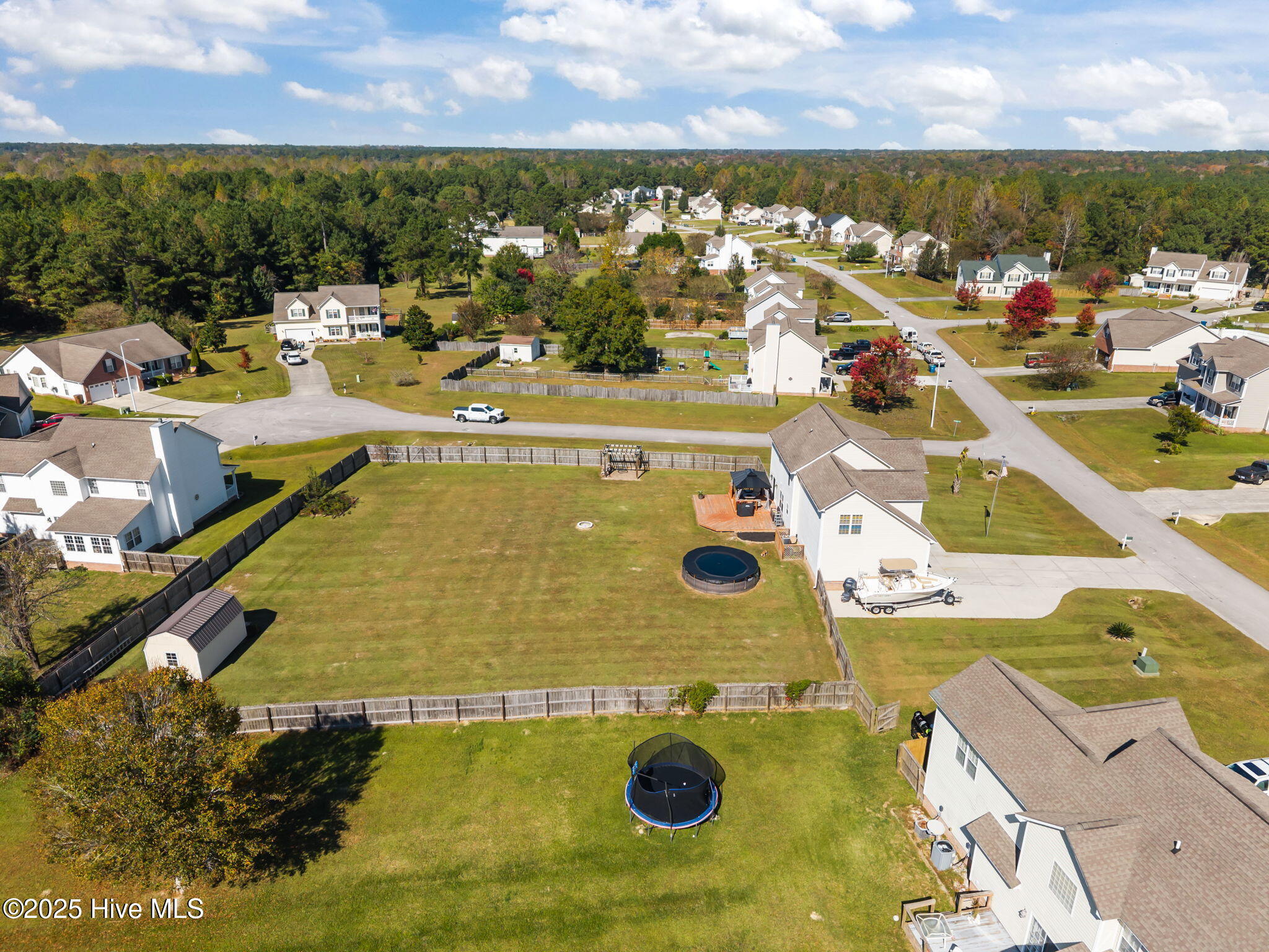 100538384 | Photo 46