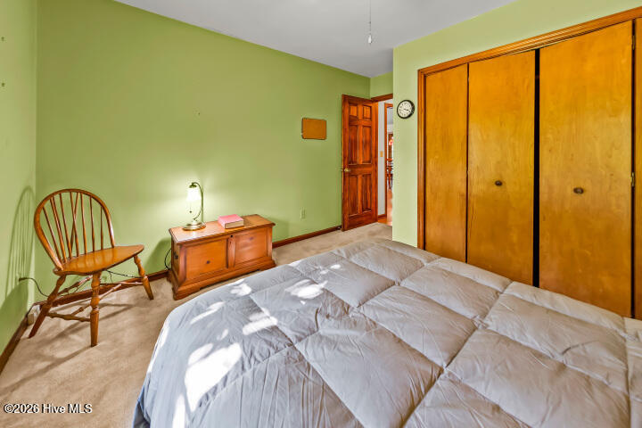 519 Country Club Drive W,Arapahoe