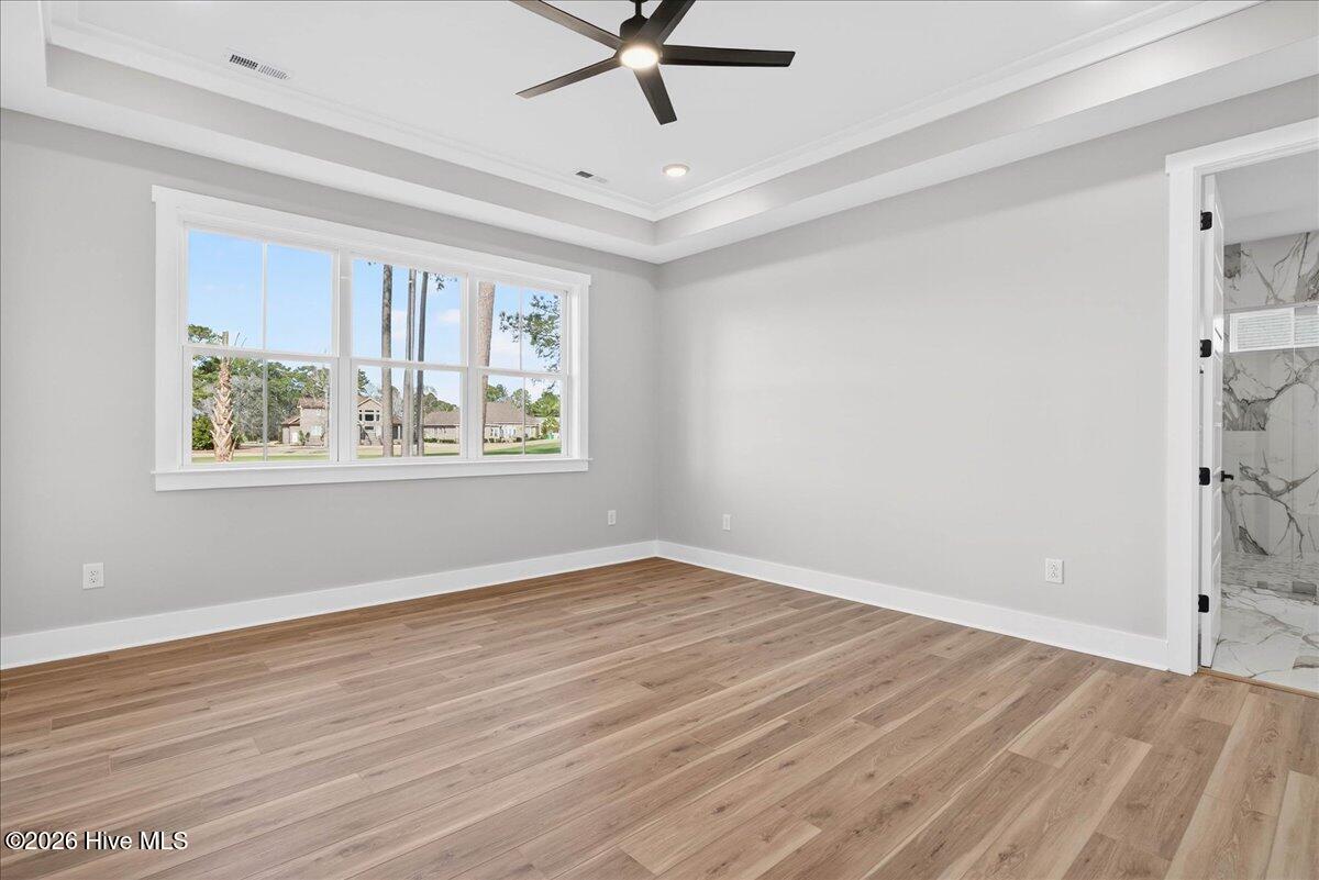 100551105 | Photo 20