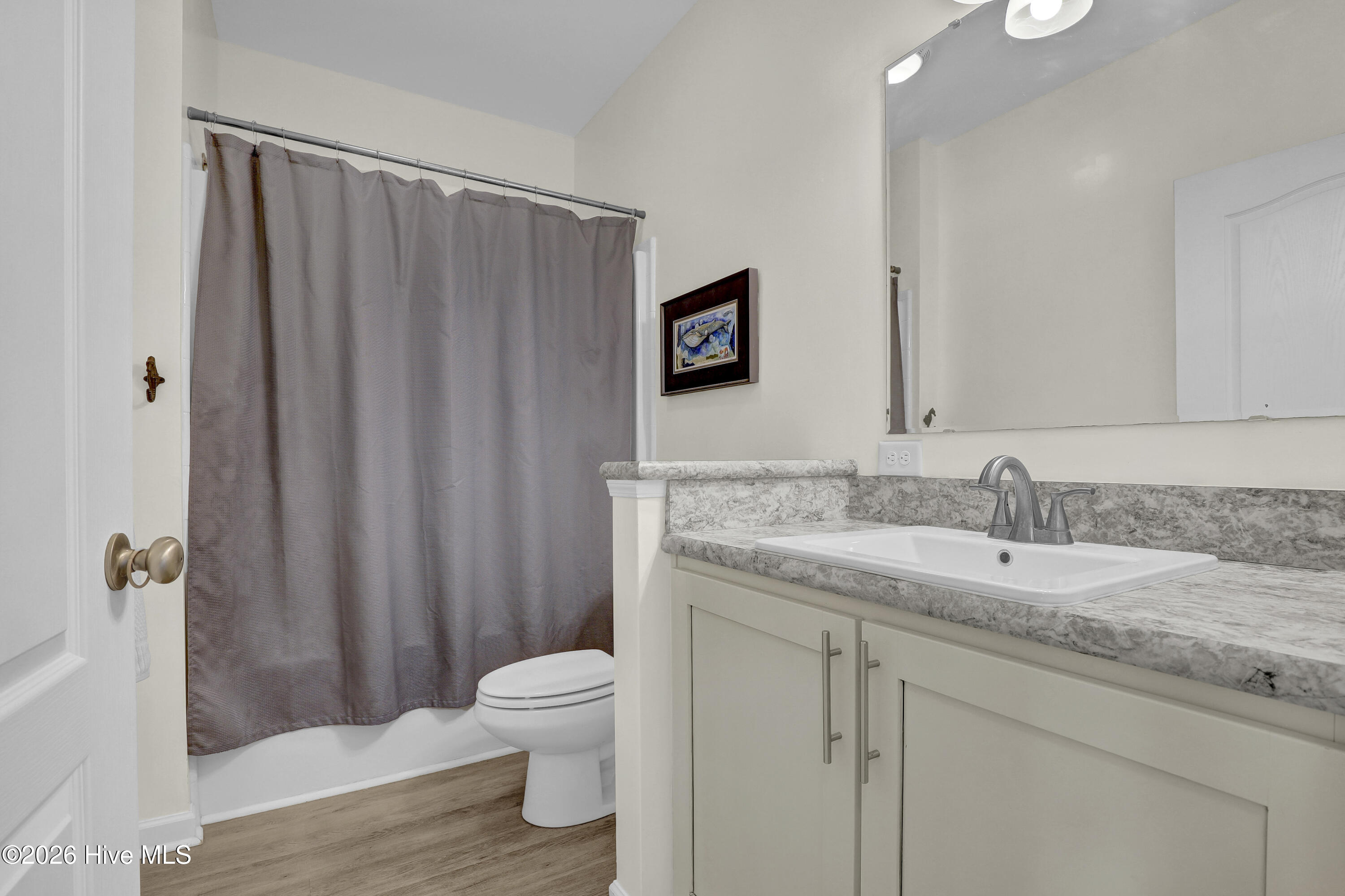 100562204 | Photo 27