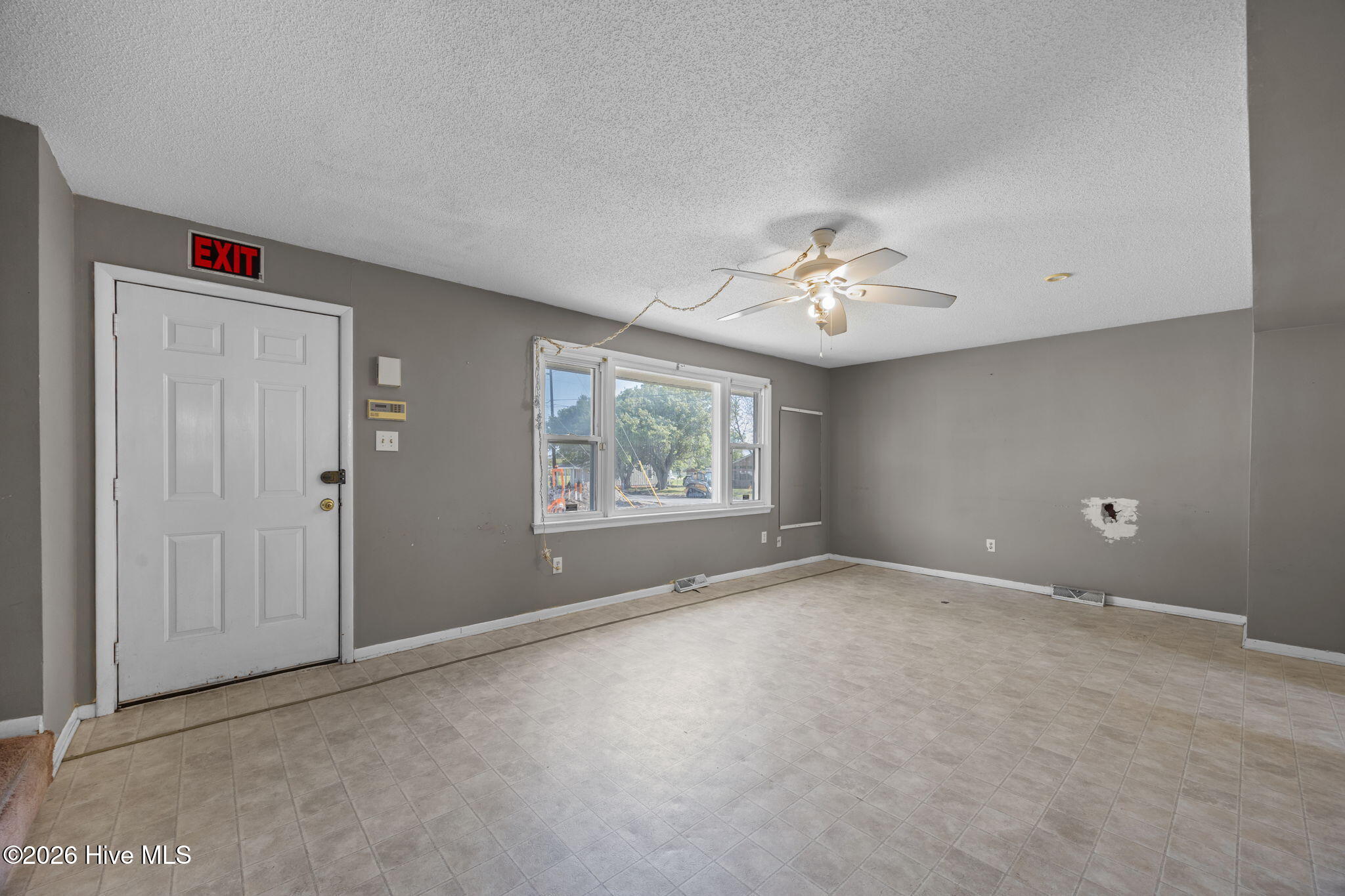 2501 Avery Street,Morehead City