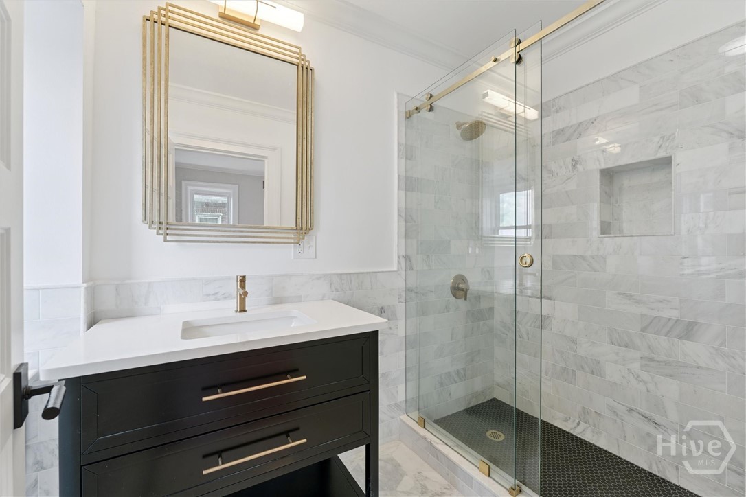 2nd image of 24 E Liberty St, Savannah, GA 31401