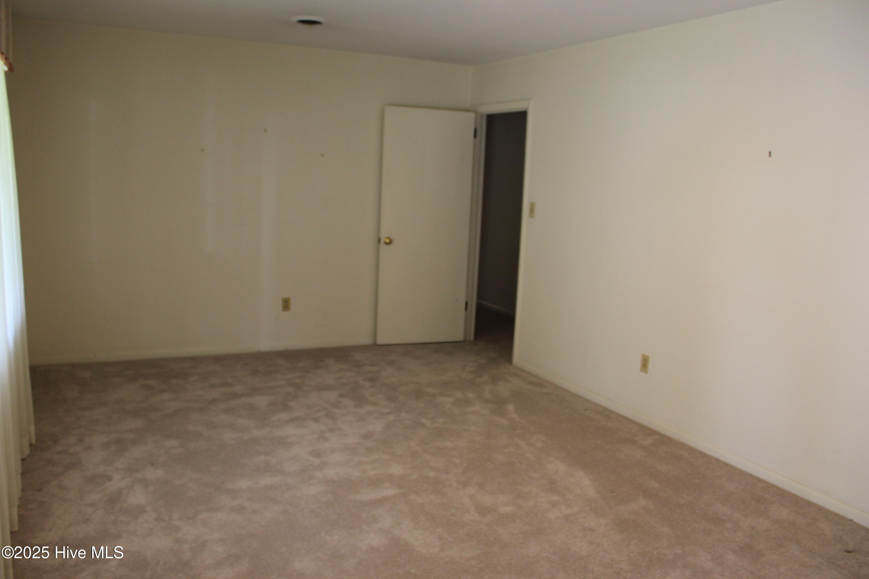 Homes for sale in Wallace, NC | 209 Oak St, Wallace, NC 28466 | MLS# 100533390