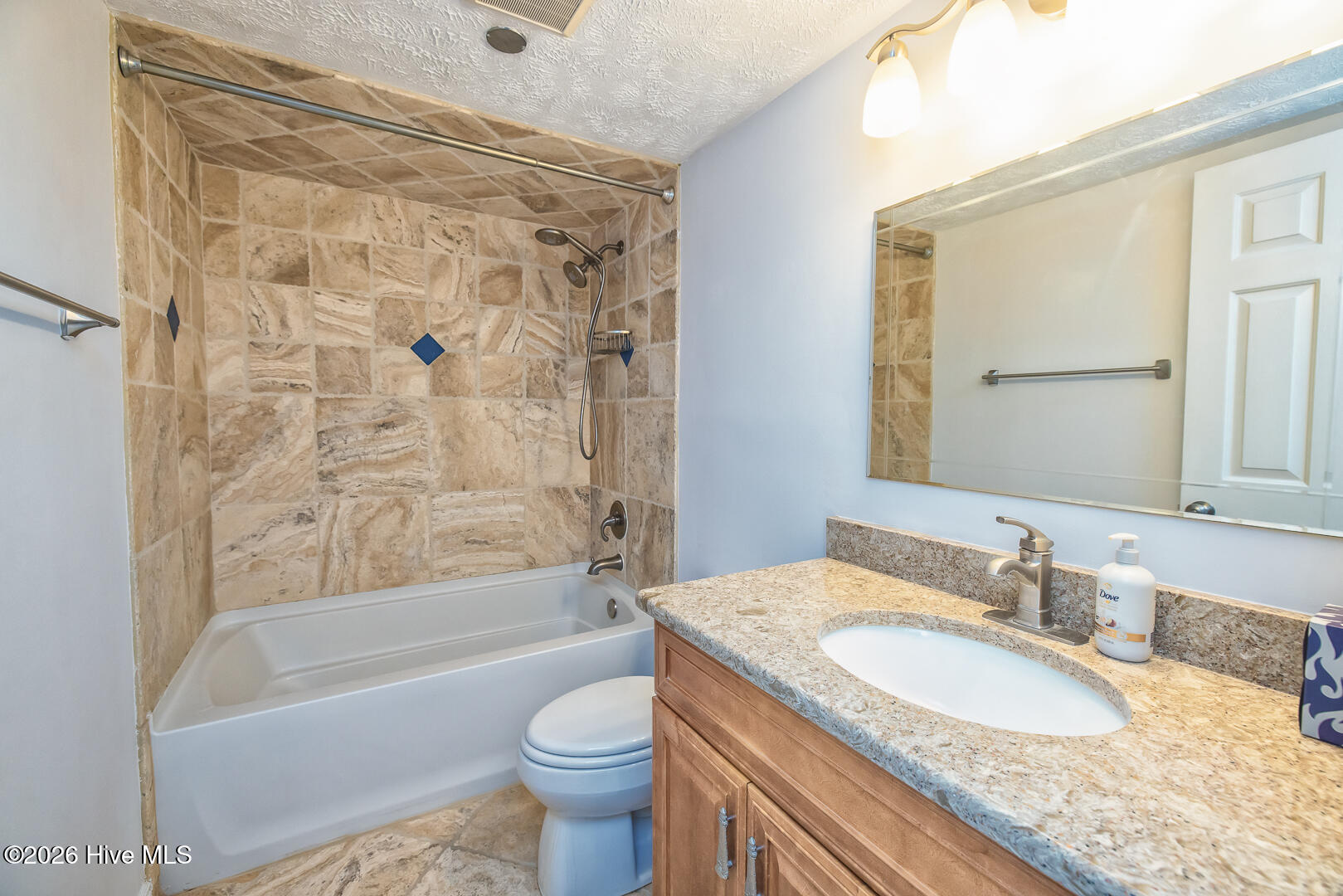 100532991 | Photo 16