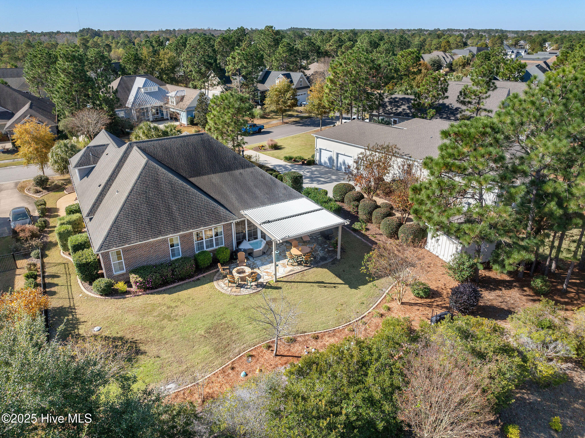 100541913 | Photo 92