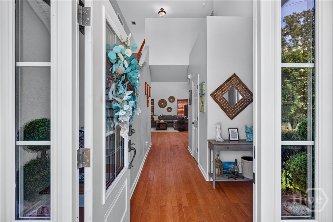 3rd image of 1014 Walthour Rd, Savannah, GA 31410 | MLS# SA362983