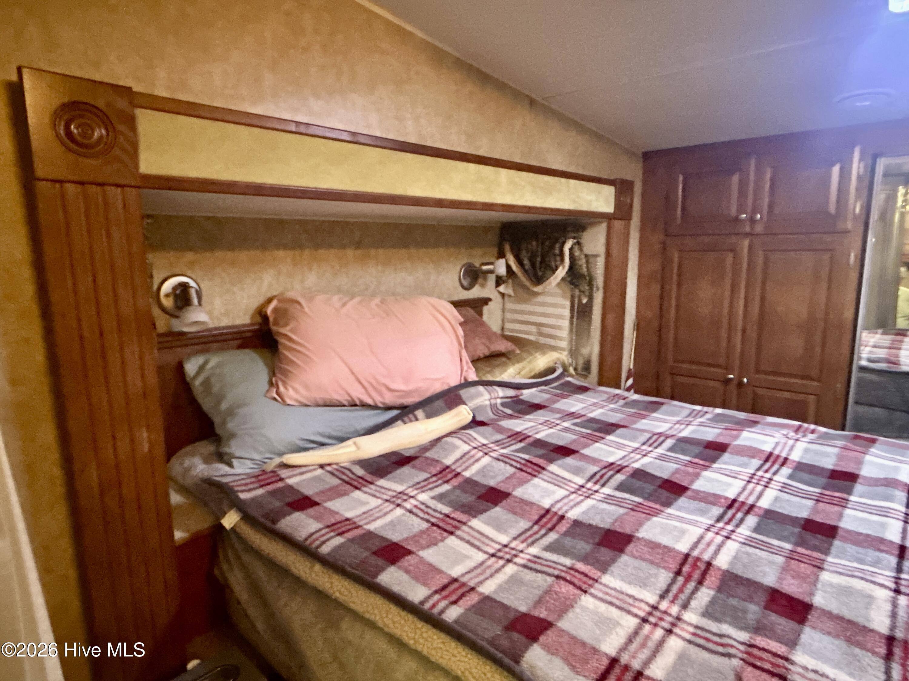 bedroom, queen bed, Grand Junction camper