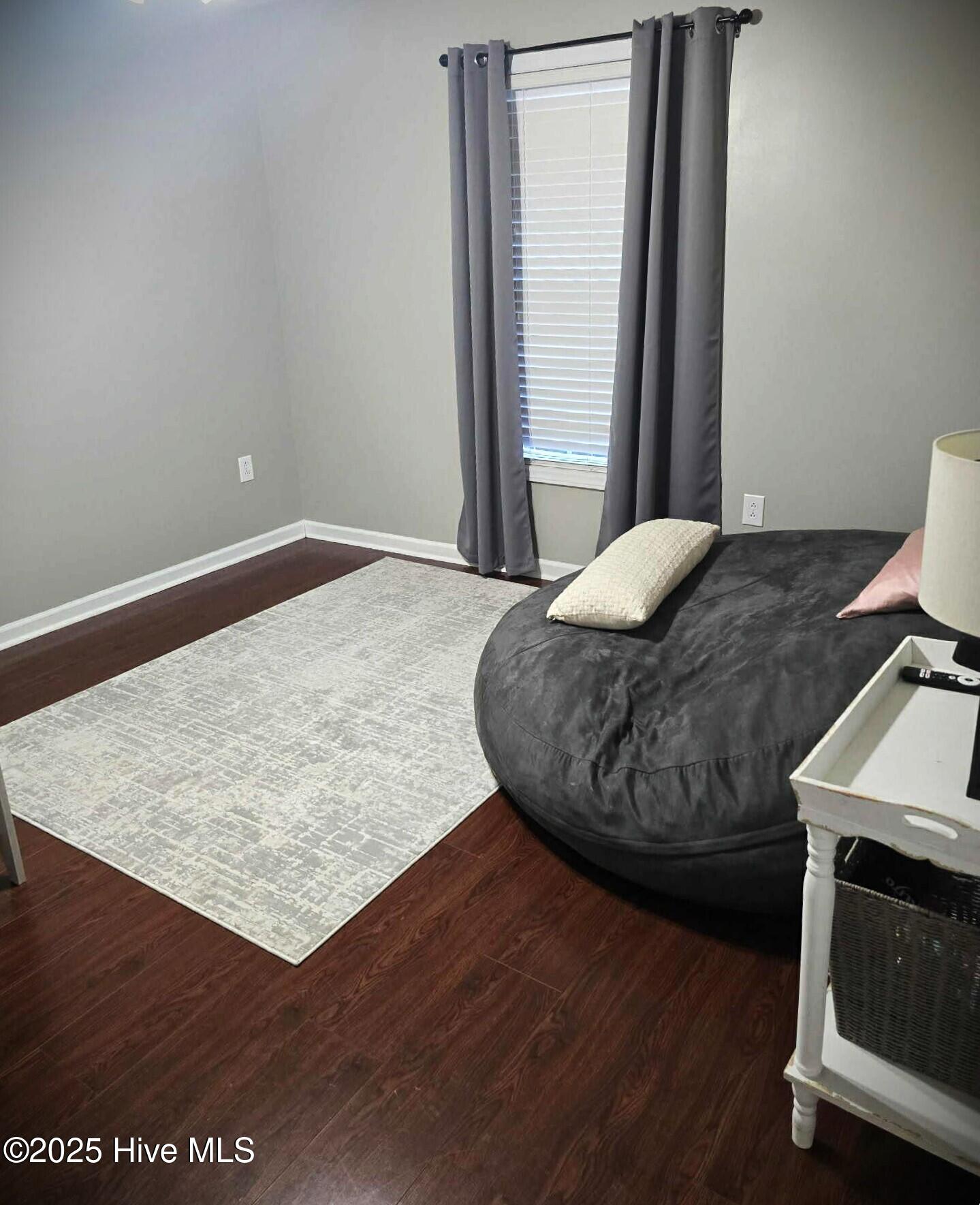 100540399 | Photo 15