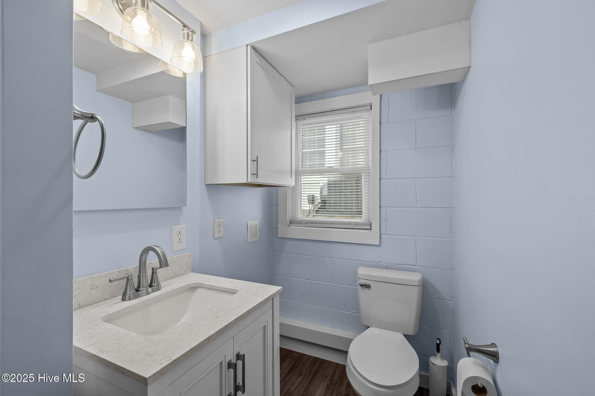 303 E Atlantic Boulevard, Atlantic Beach, NC, 28512