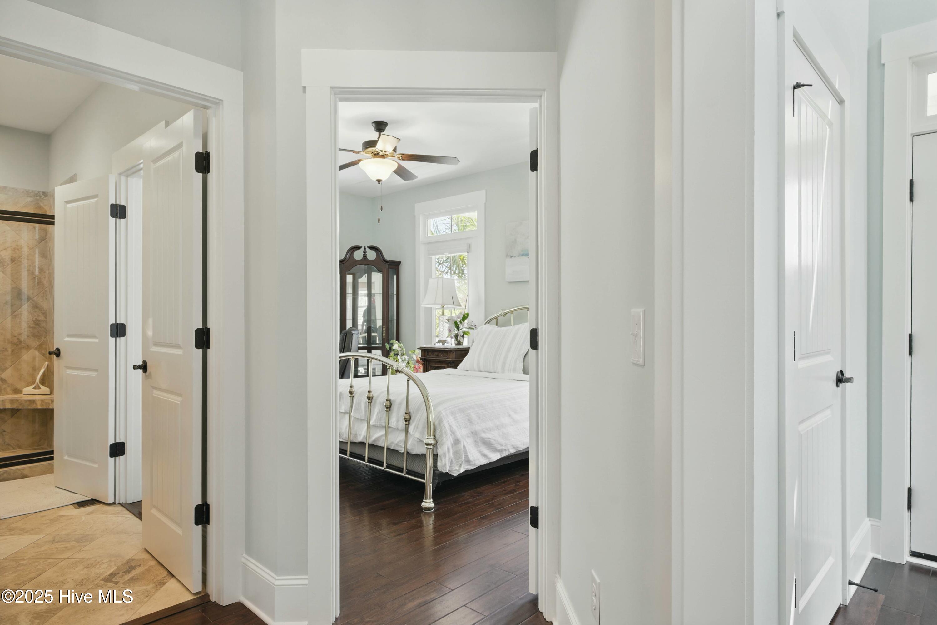 100503387 | Photo 24