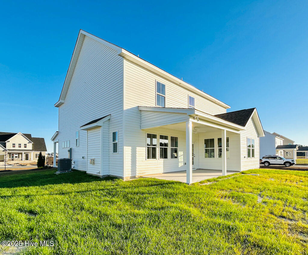 100510089 | Photo 83