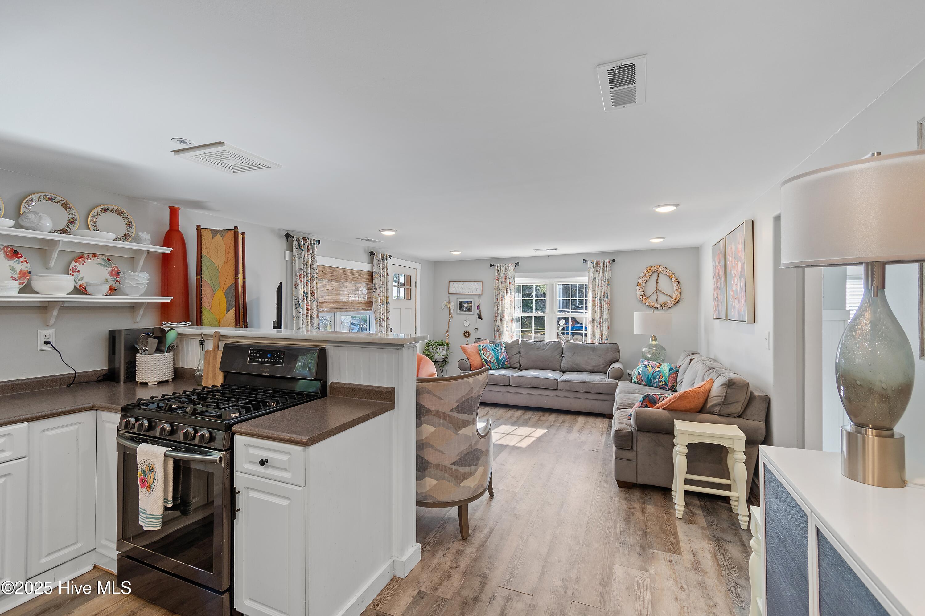 100539191 | Photo 14