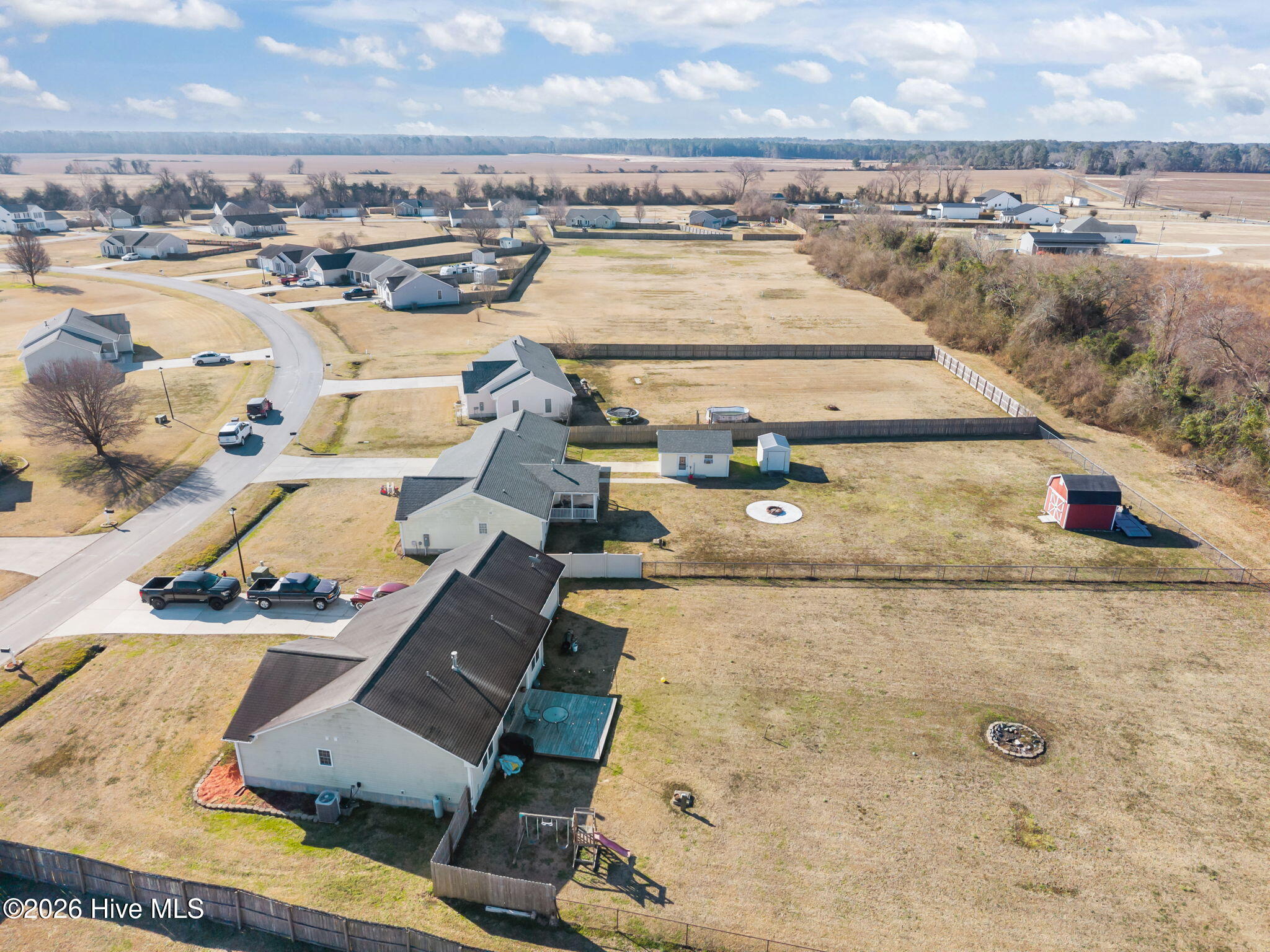 100554153 | Photo 43