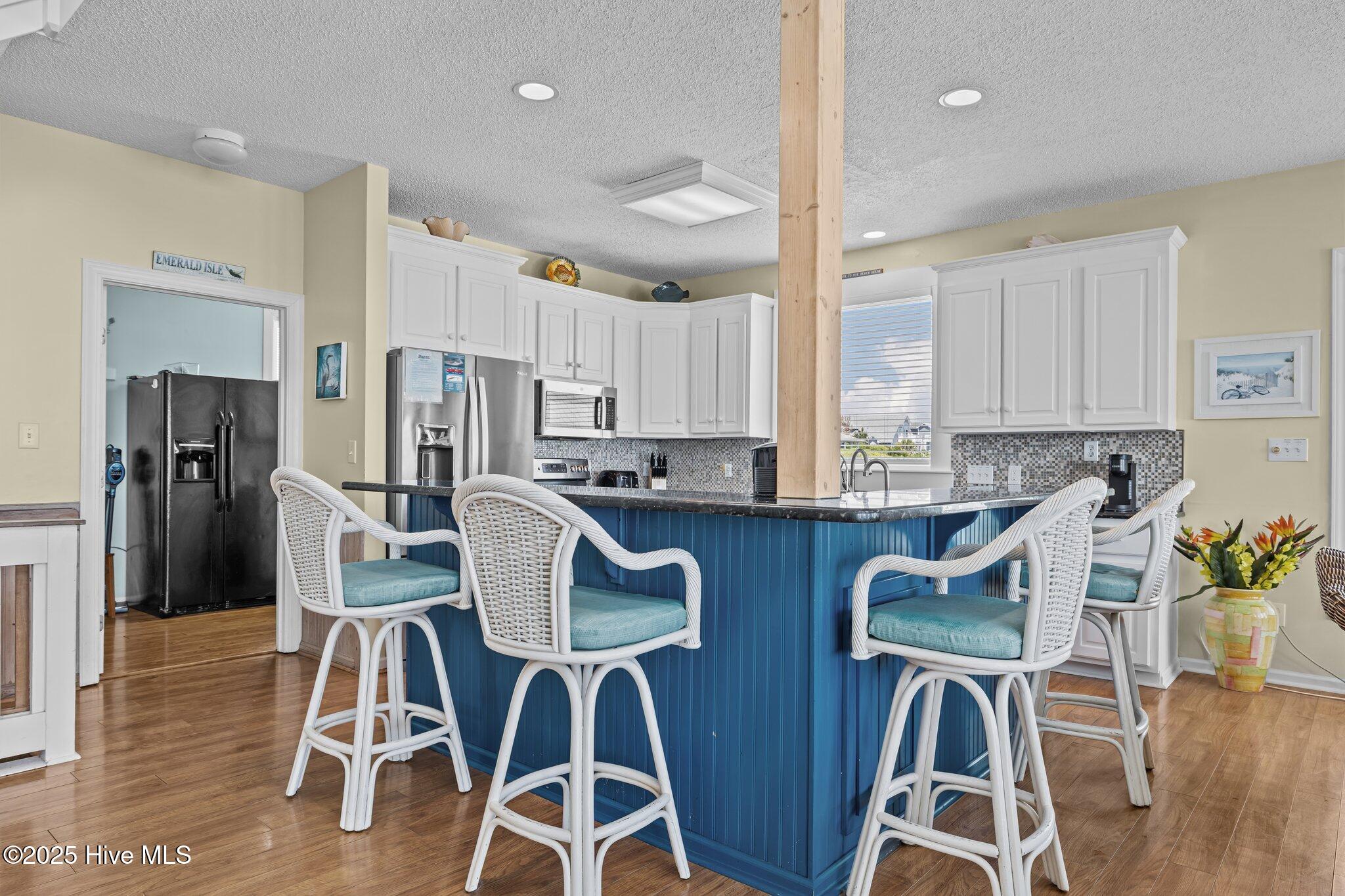 100515431 | Photo 30