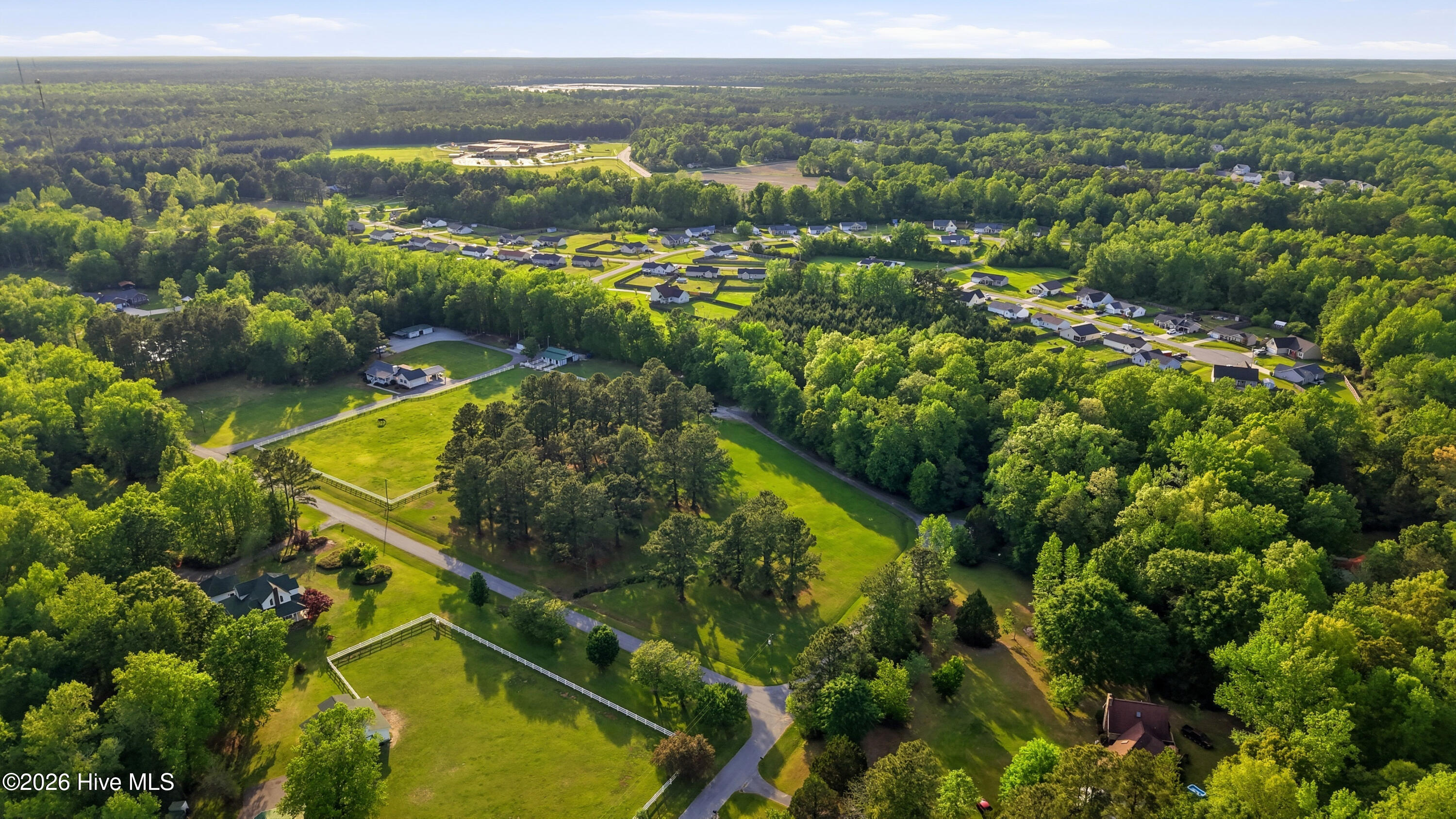 100569494 | Photo 16