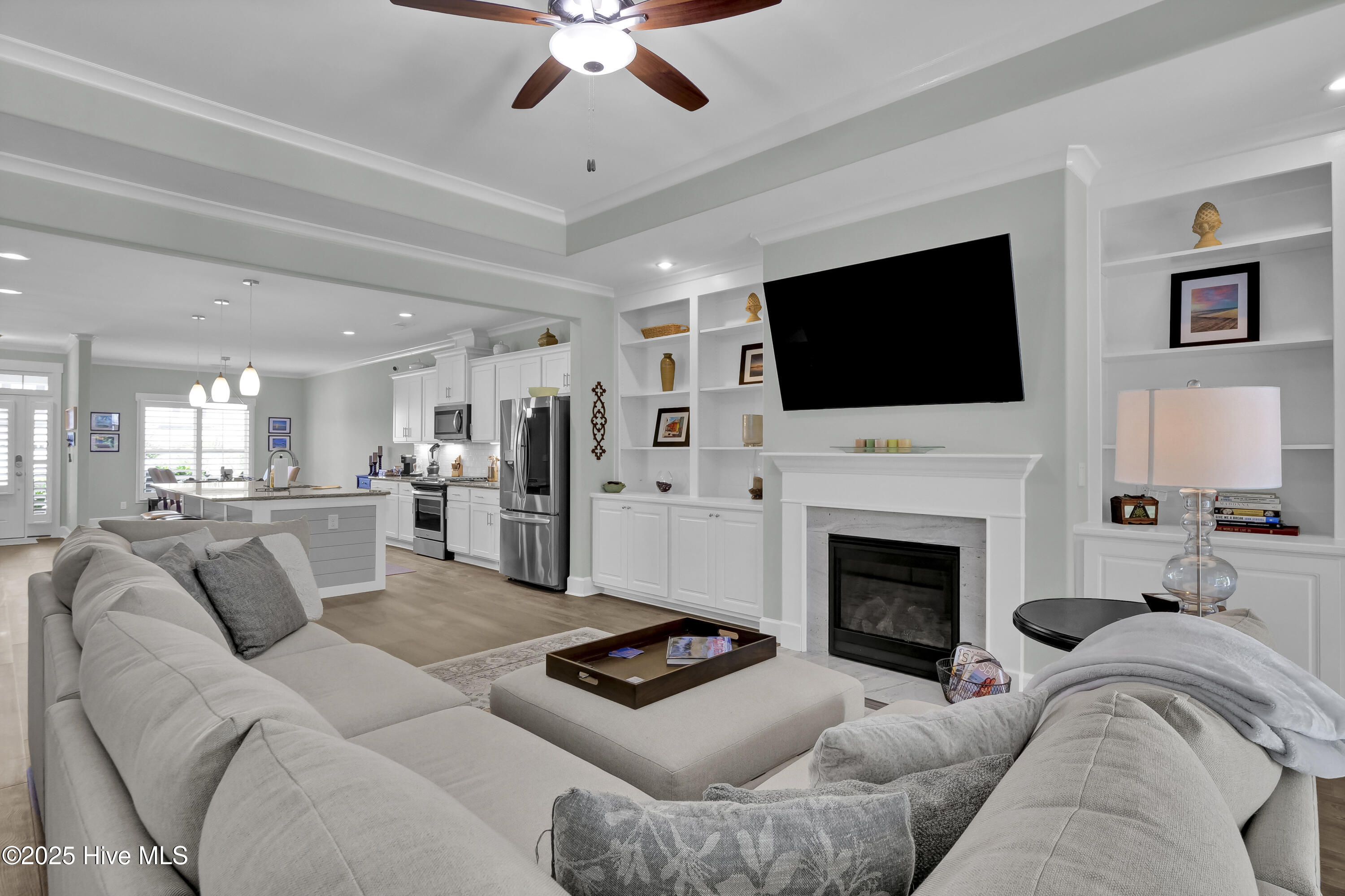 100515379 | Photo 12