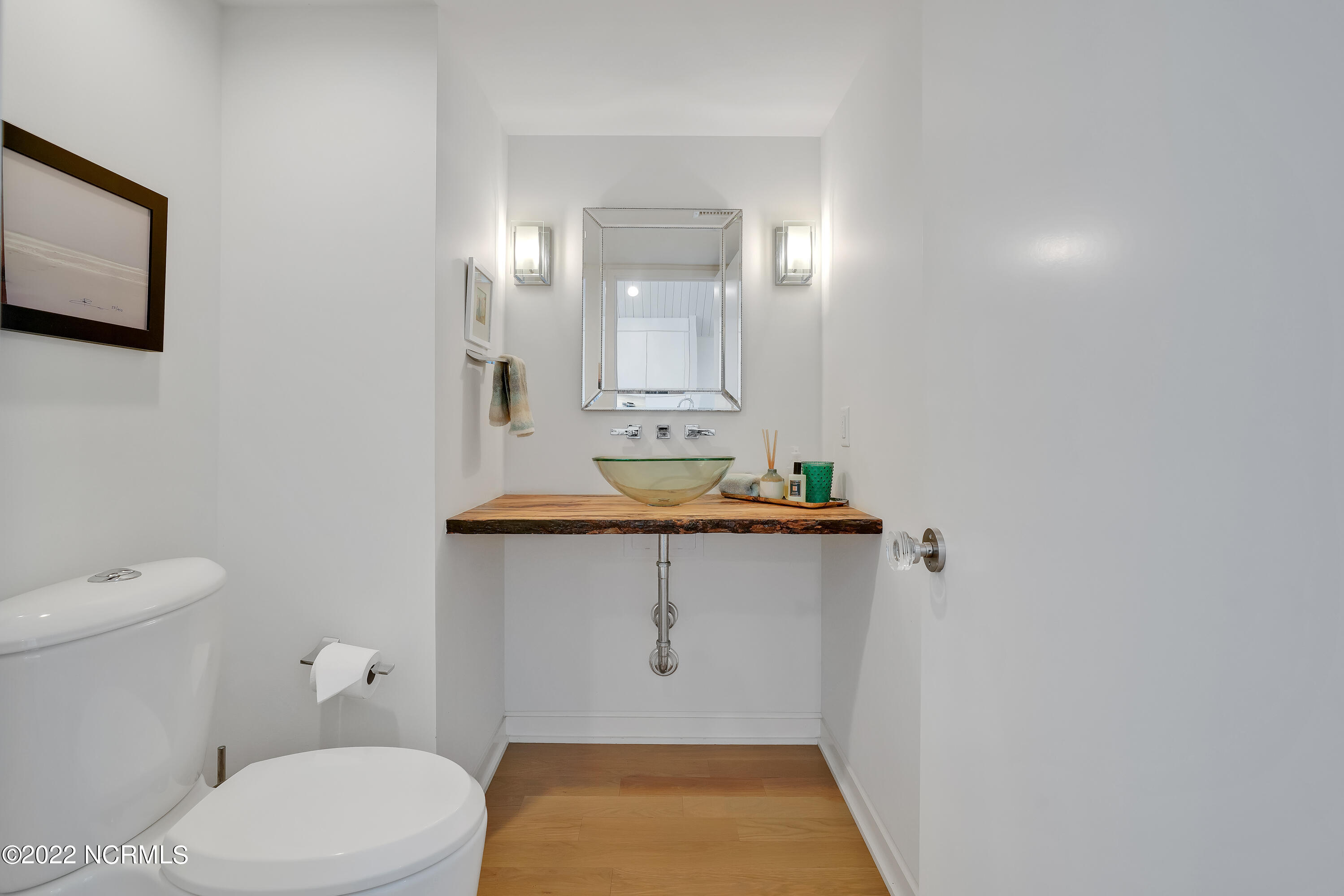 100462193 | Photo 26