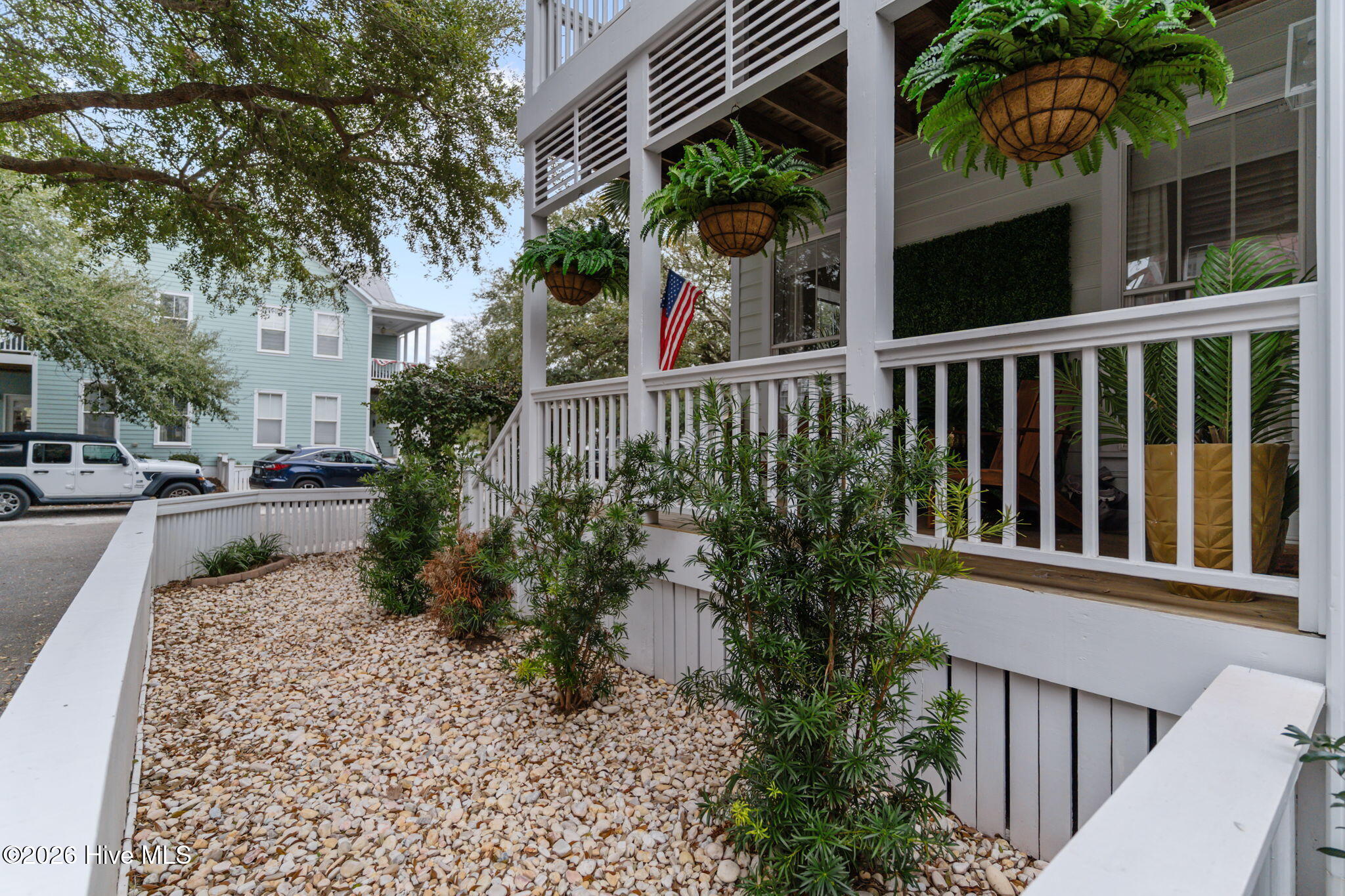 100557264 | Photo 48