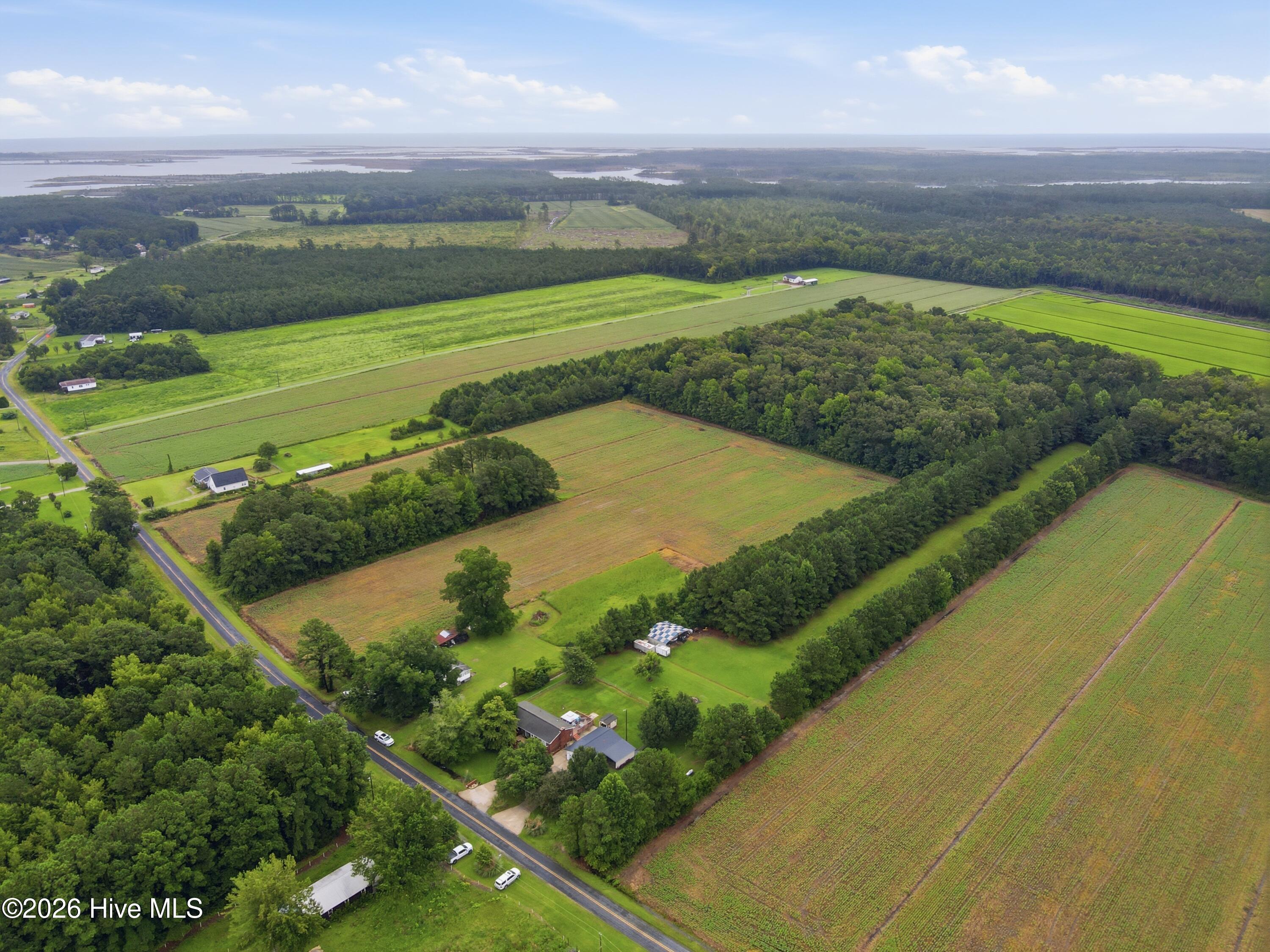 6634 Florence Road,Merritt