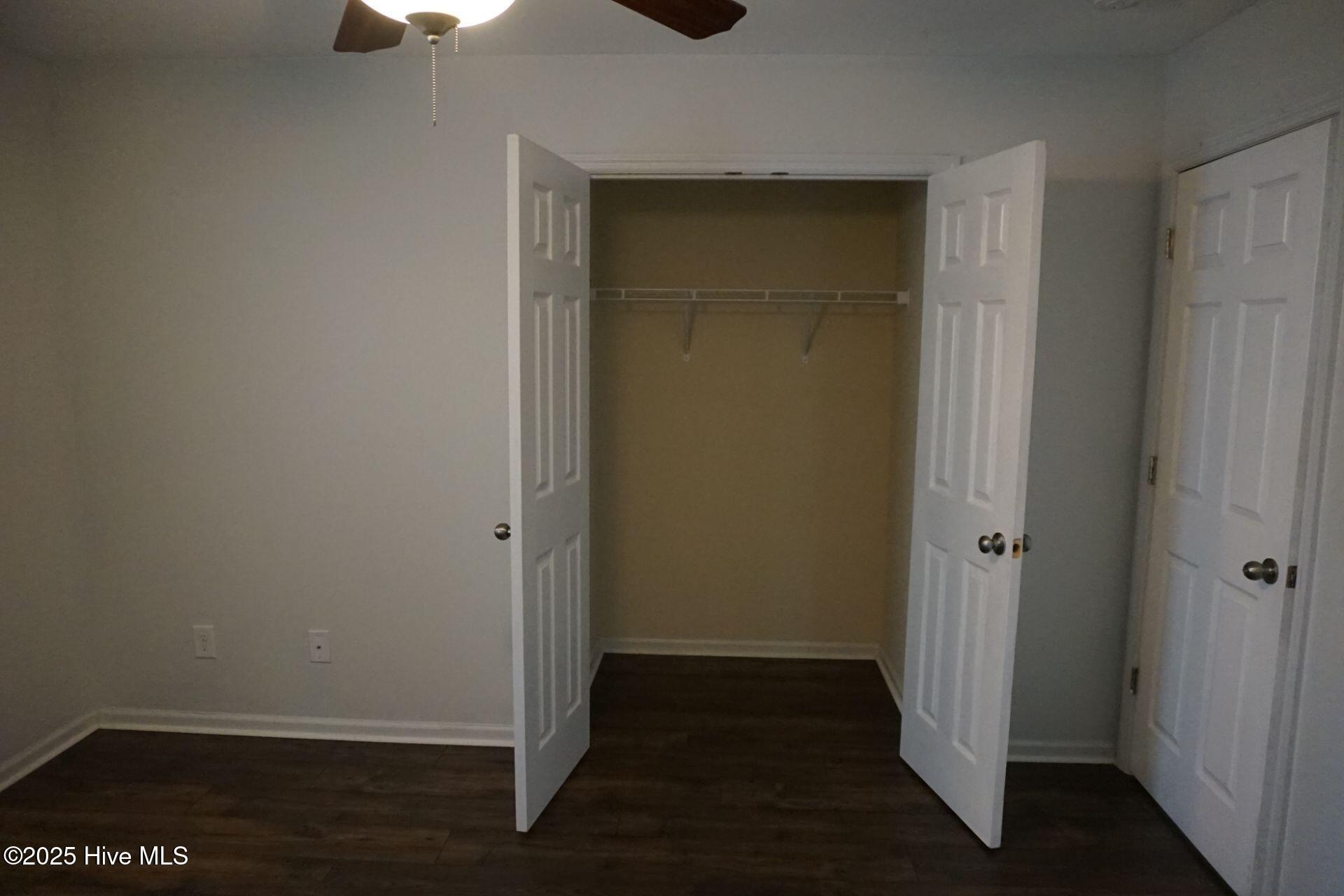 100561095 | Photo 20