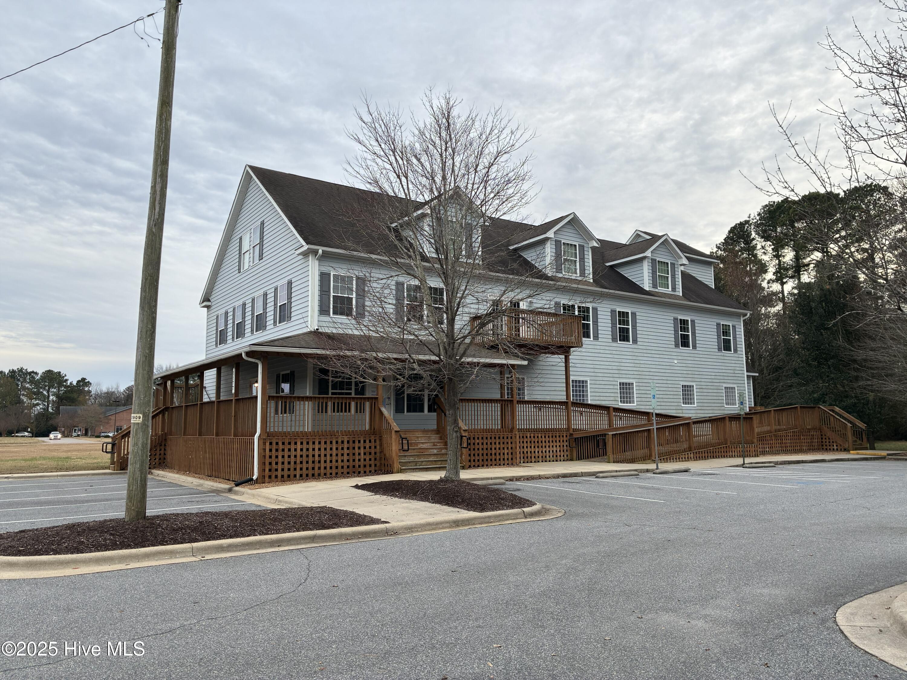 1177 N Road Street, Elizabeth City, NC, 27909