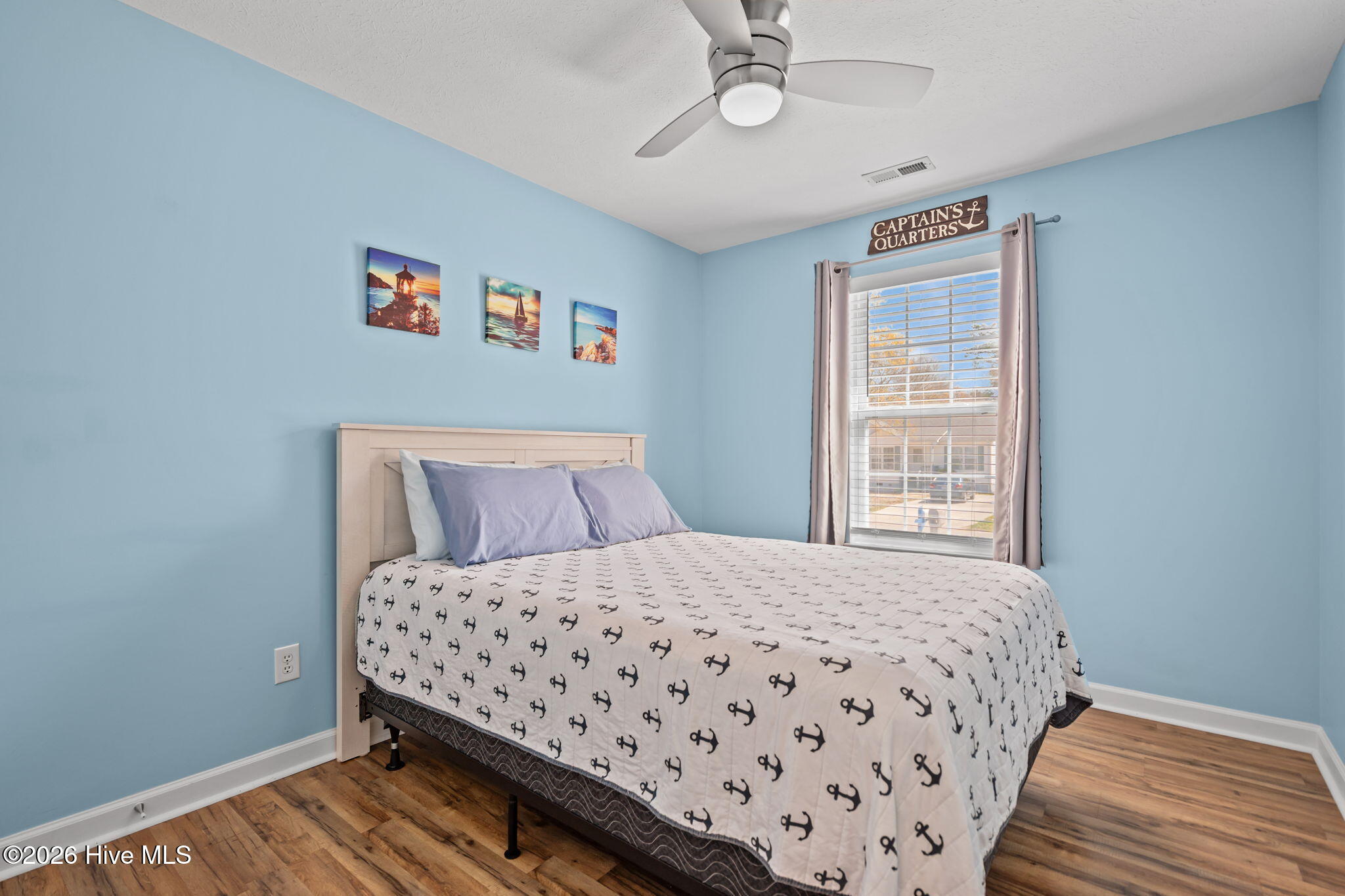 100564020 | Photo 27