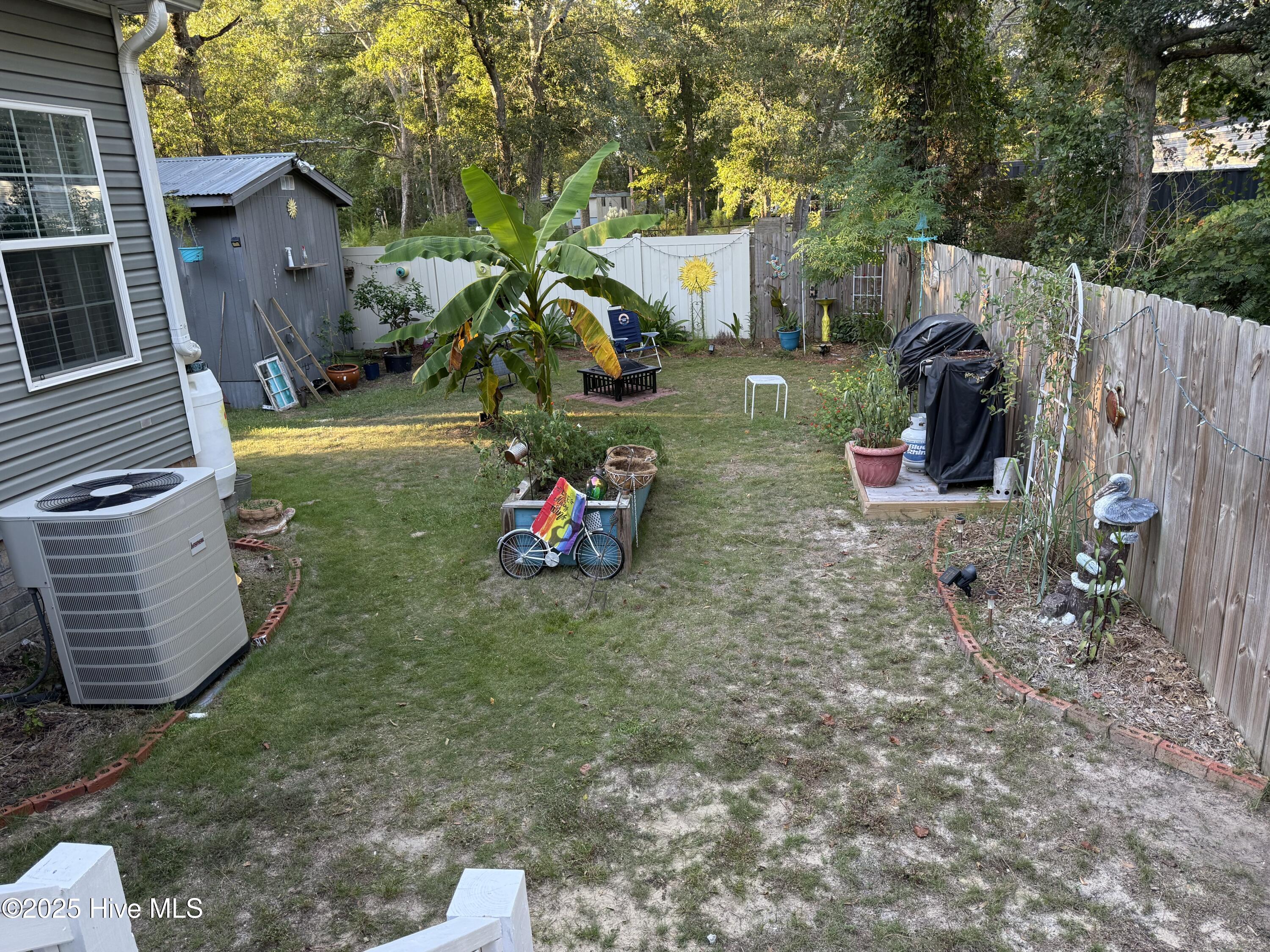 100529032 | Photo 12