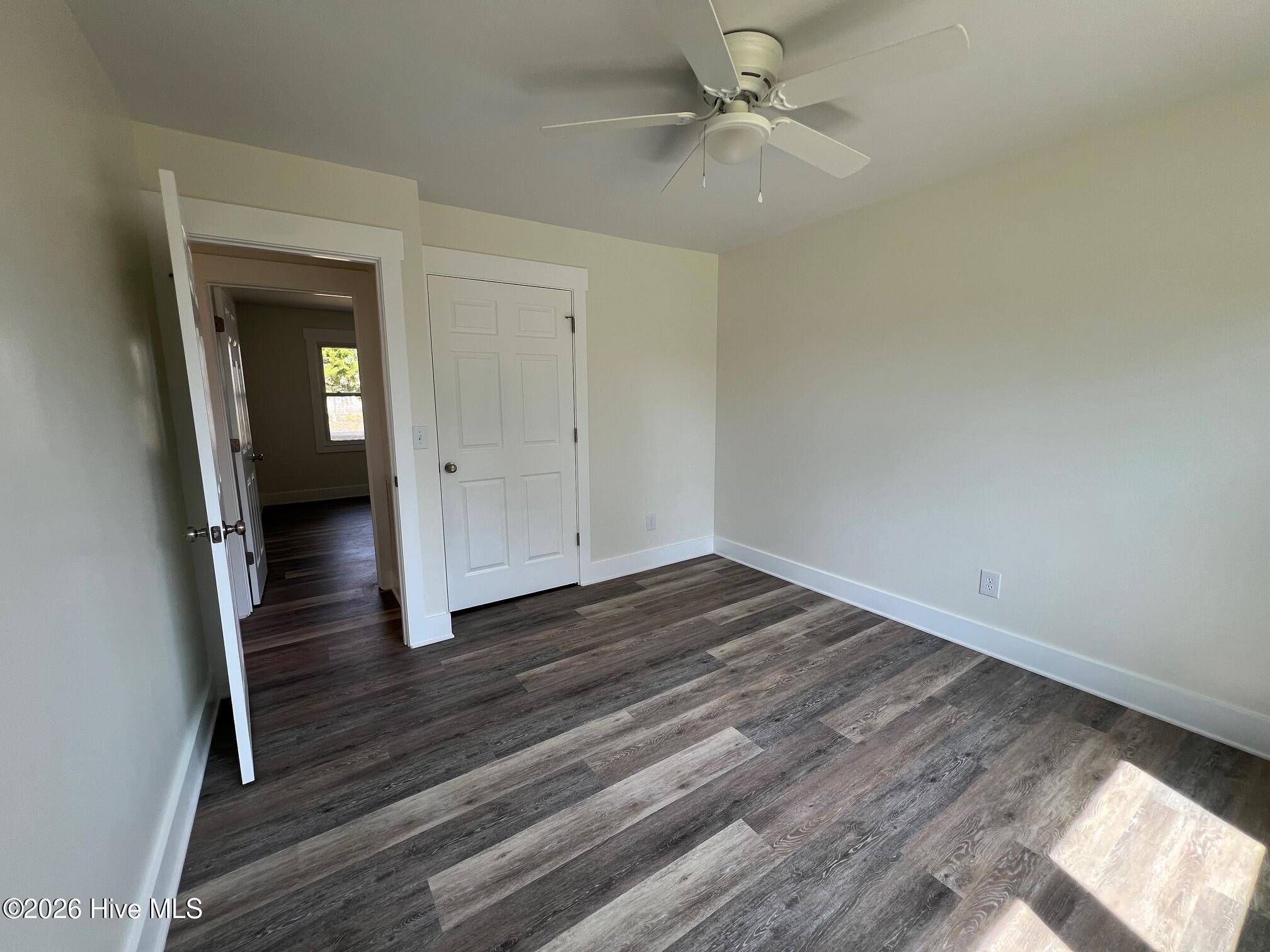 100559659 | Photo 25