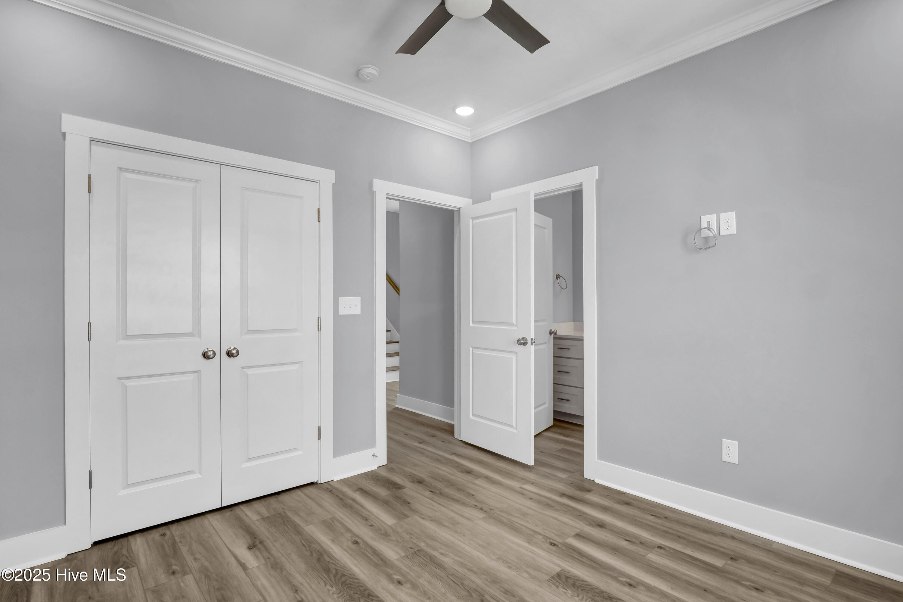 100479078 | Photo 17