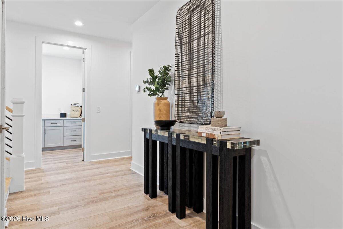 100552016 | Photo 69