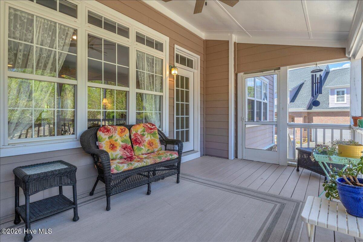 100566534 | Photo 36