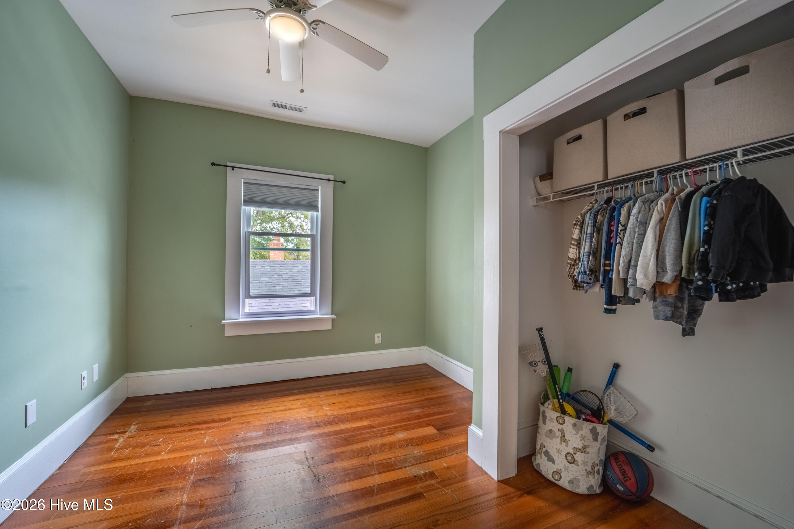 100559756 | Photo 26