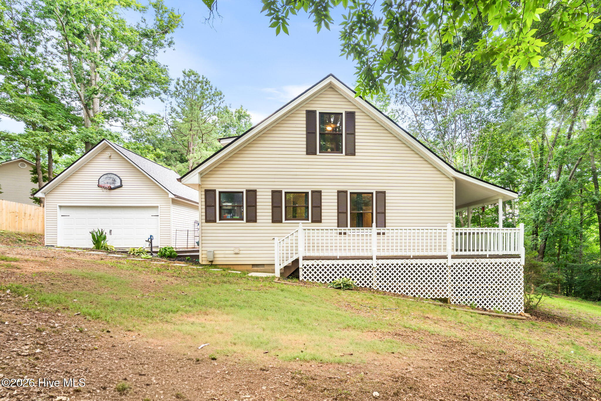 Listing Photo 100586086