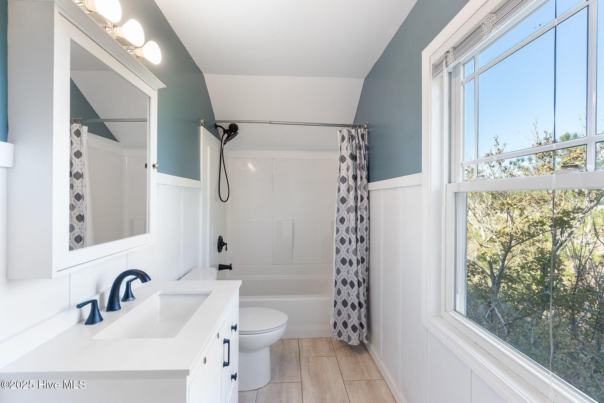 306 Joan Court, Beaufort, NC, 28516