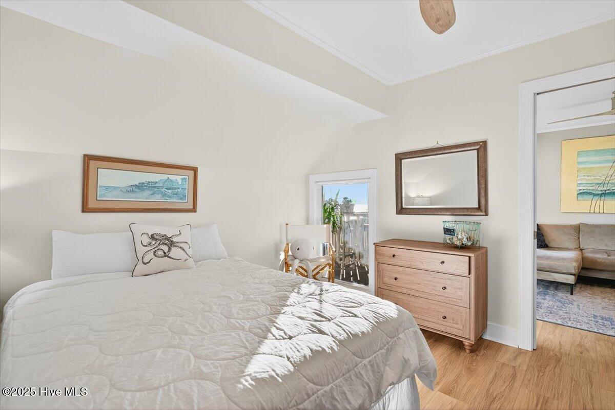 100537947 | Photo 24