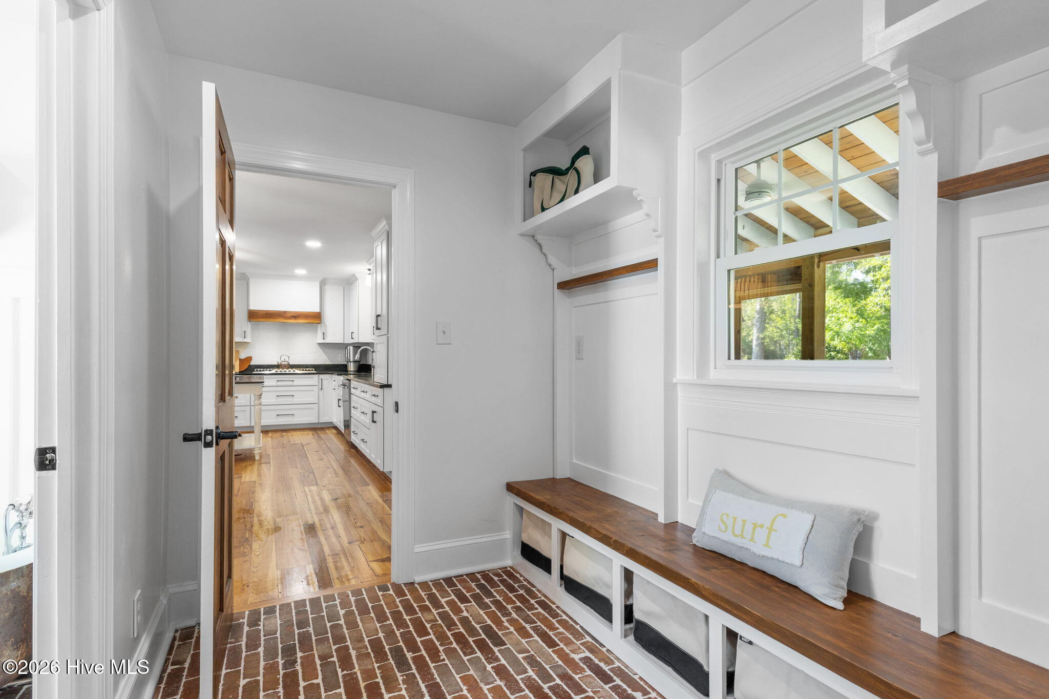 218 Lands End Road,Morehead City